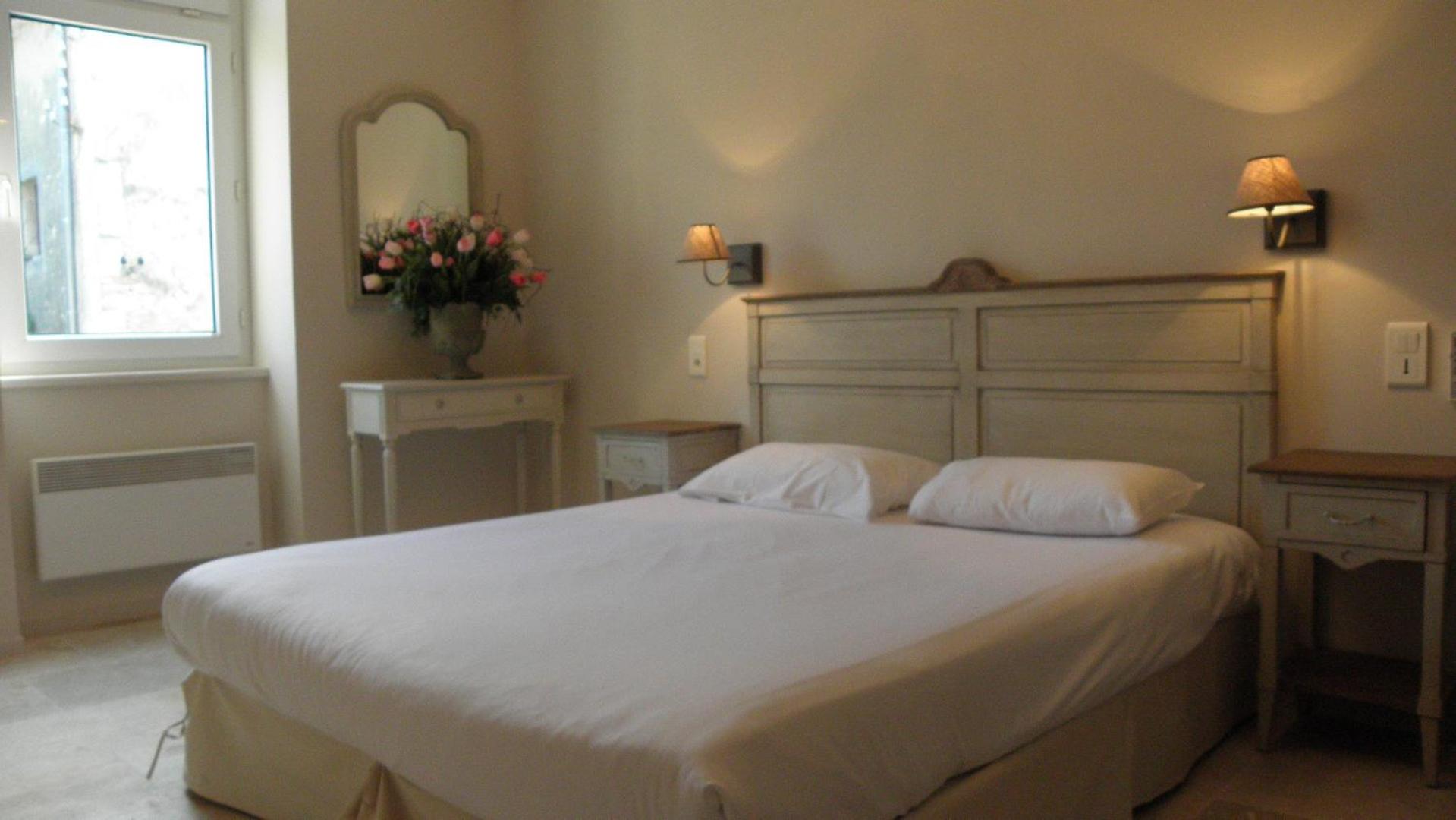 Superior Double or Twin Room photo 2