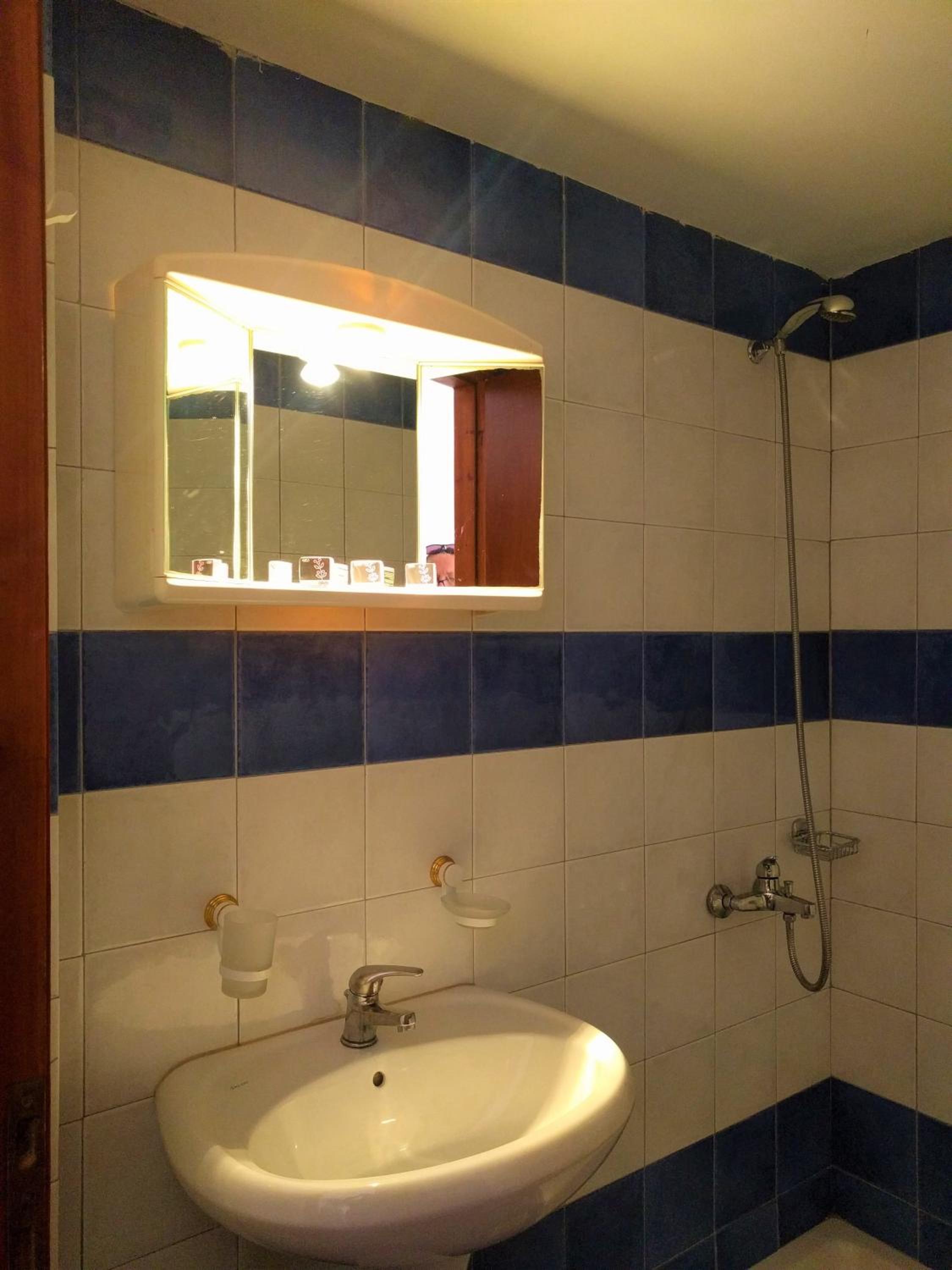 Triple Room - Photo 2