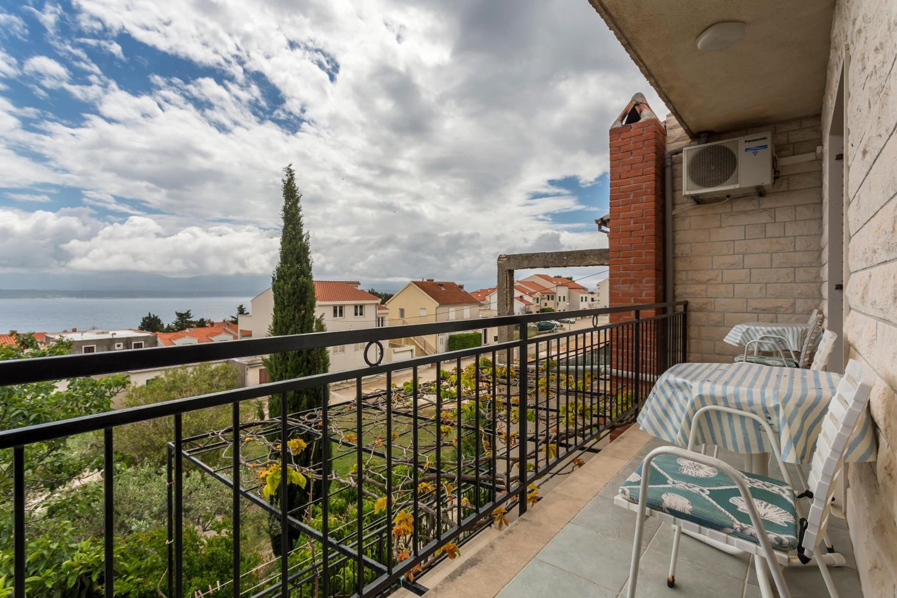 Apartment with Sea View