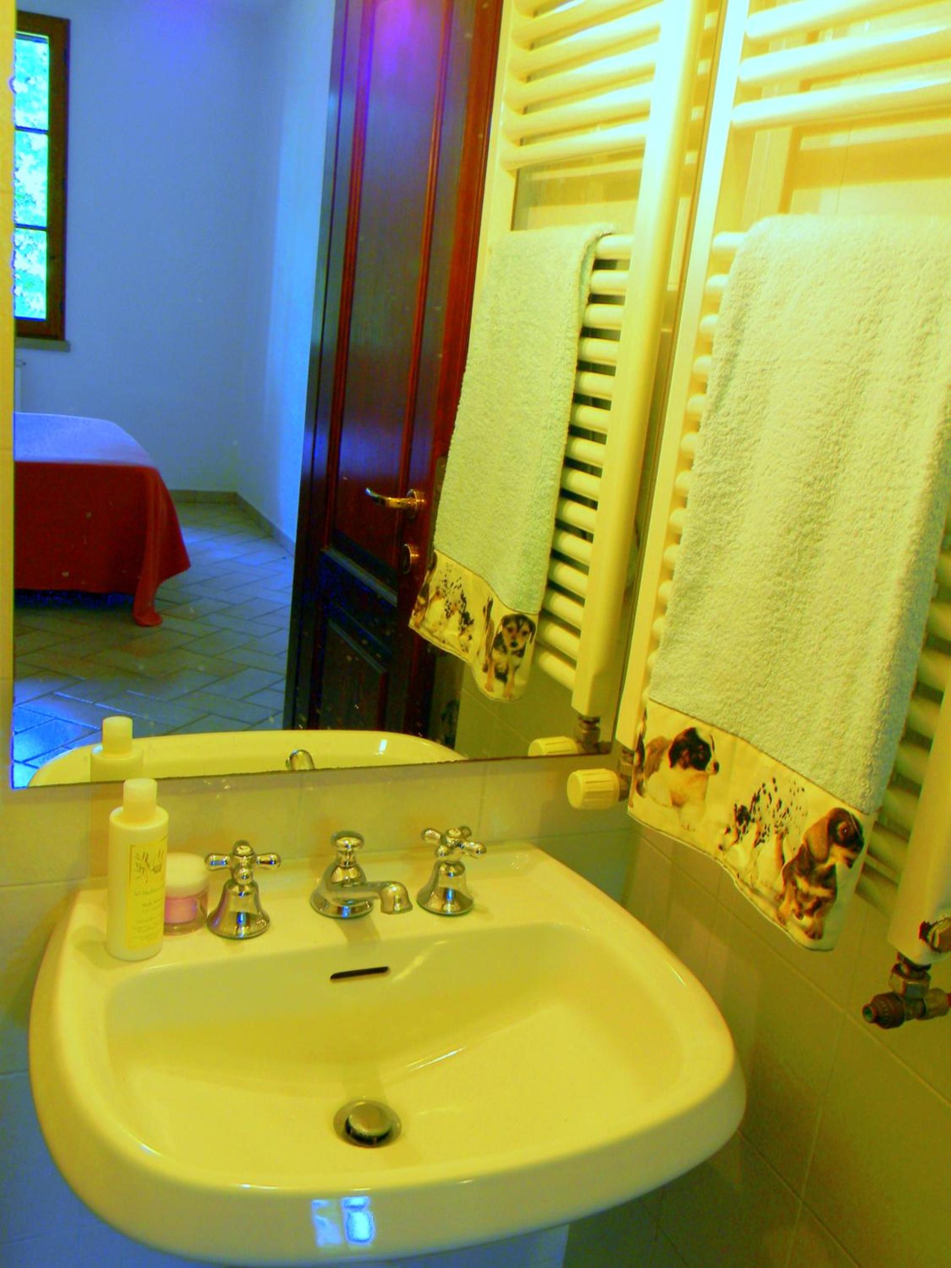 One-Bedroom House photo 1