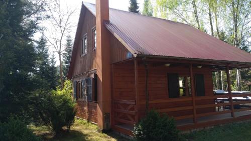 Five-Bedroom House photo 3