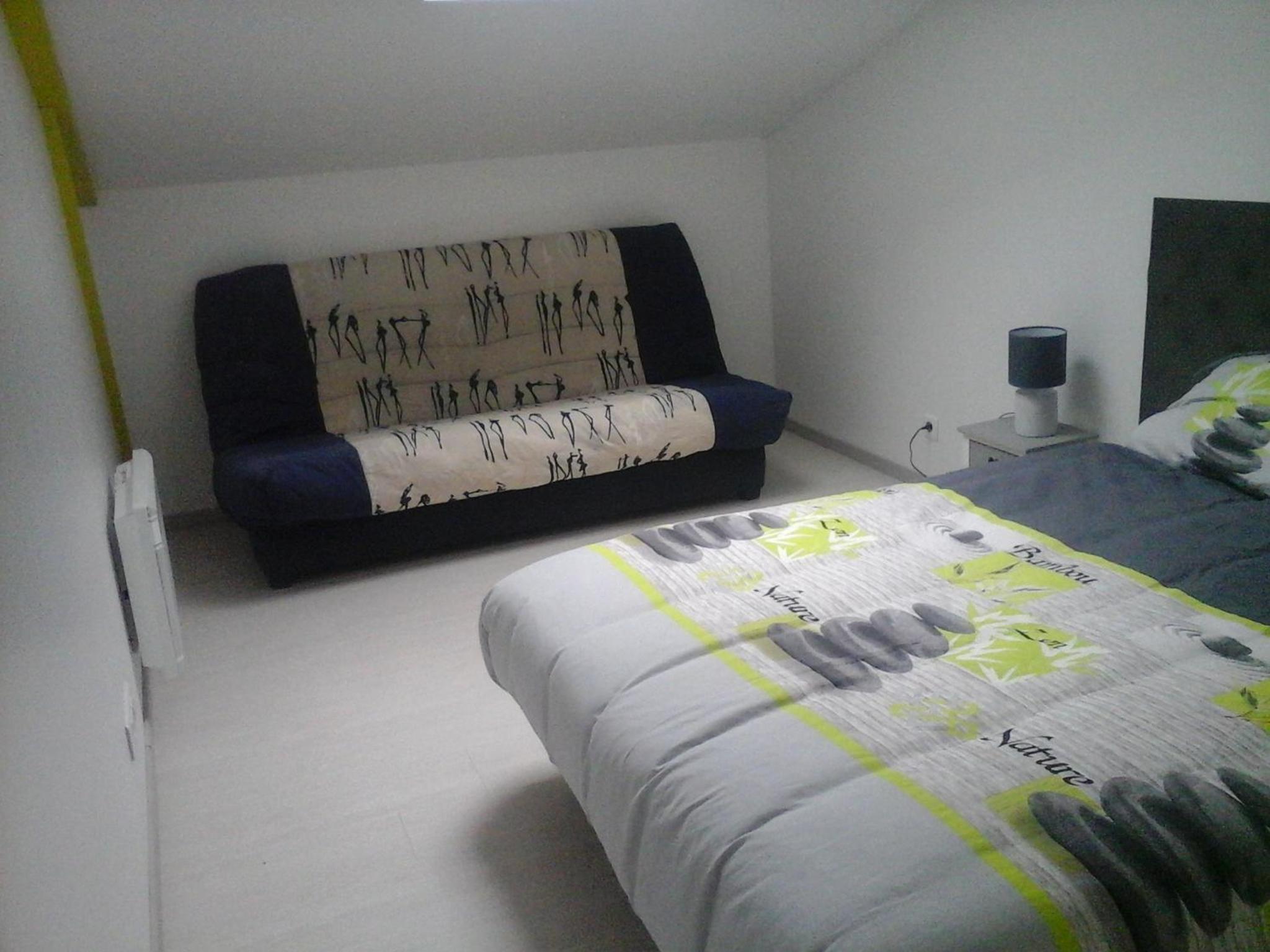 Two-Bedroom House - Photo 4