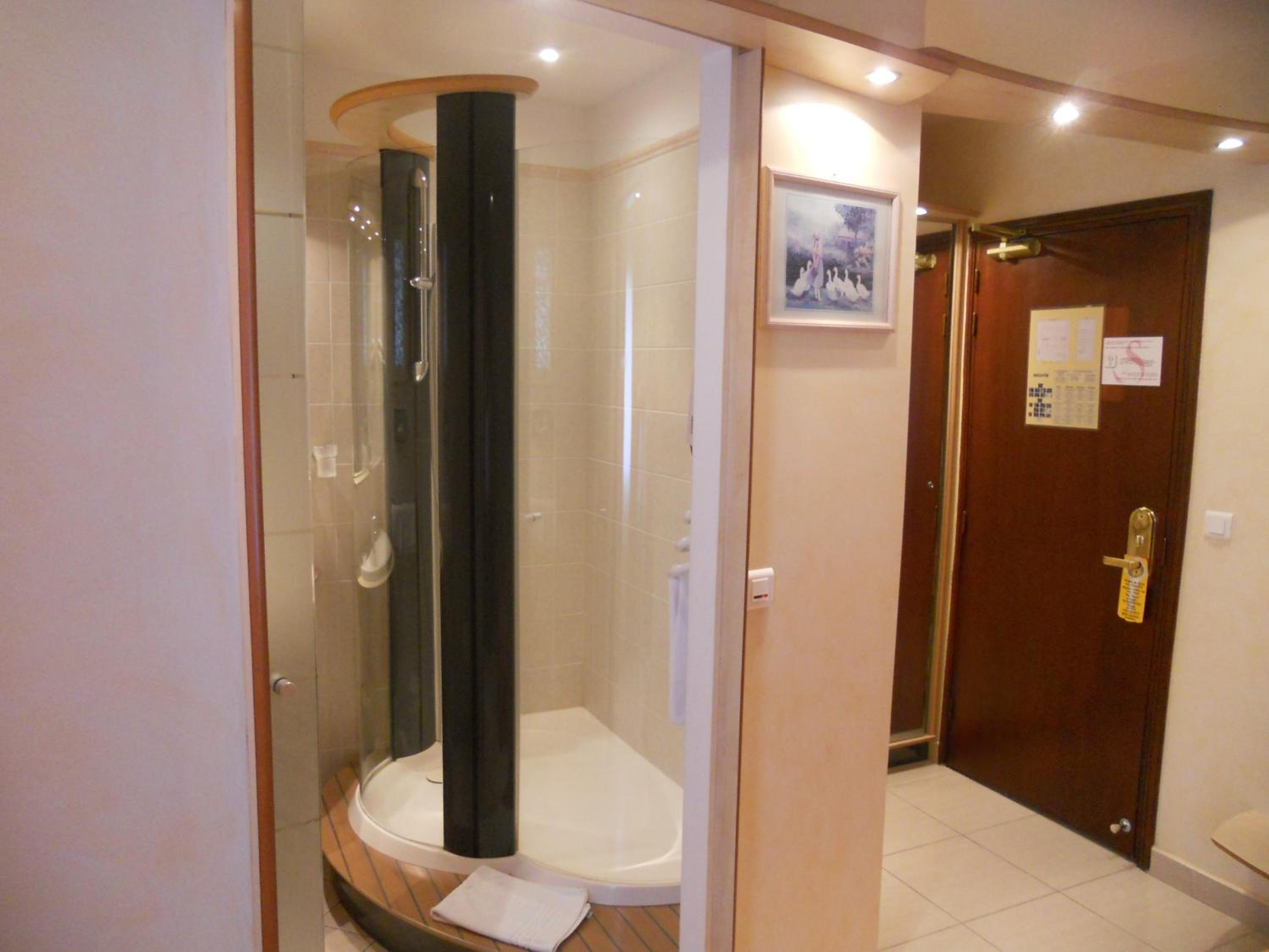 Double Room with Street View photo 2