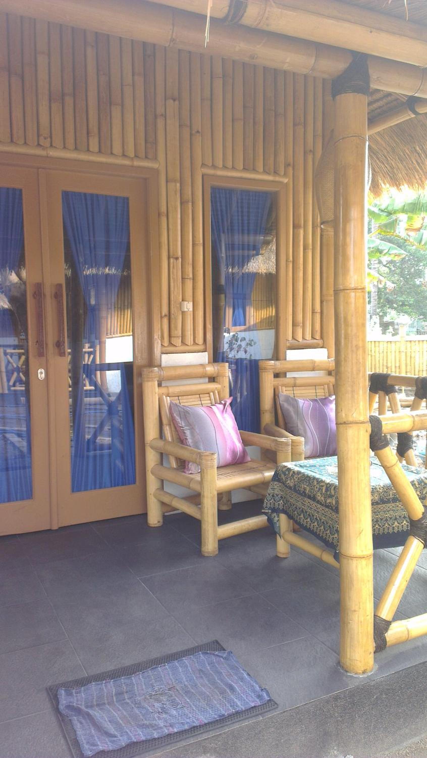 Superior Bungalow photo 1