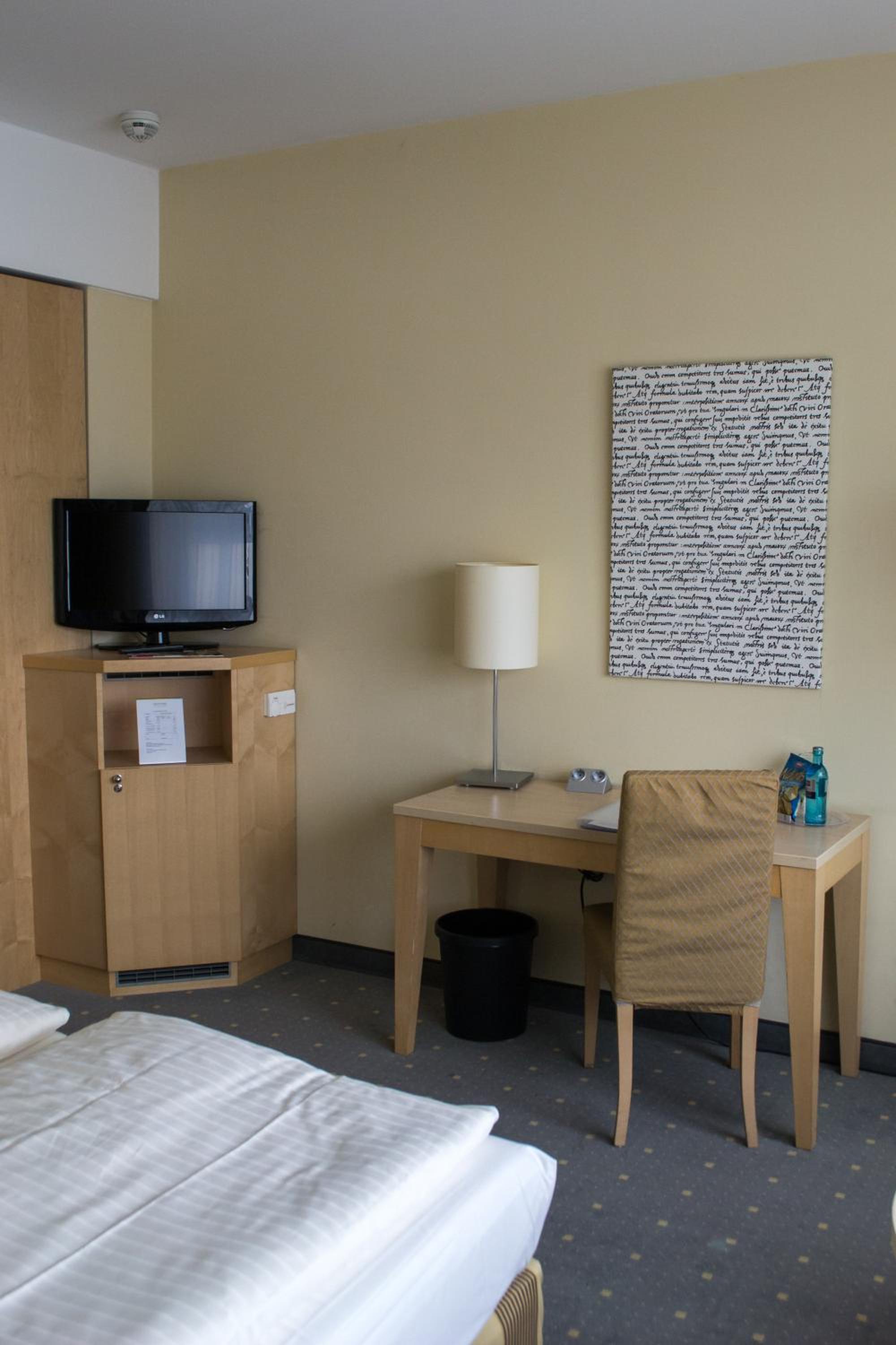 Superior Single Room photo 3