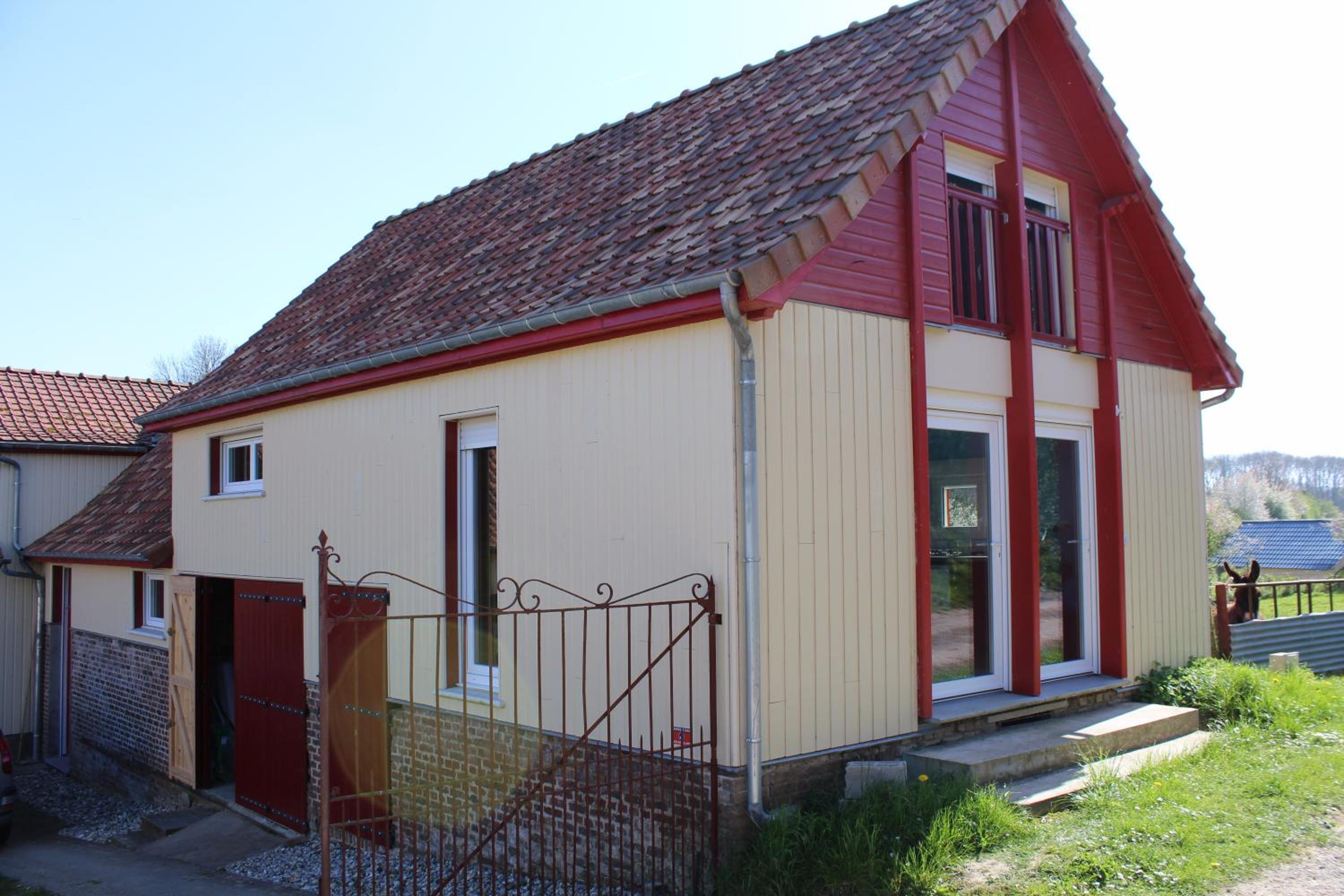 Two-Bedroom House - Photo 5