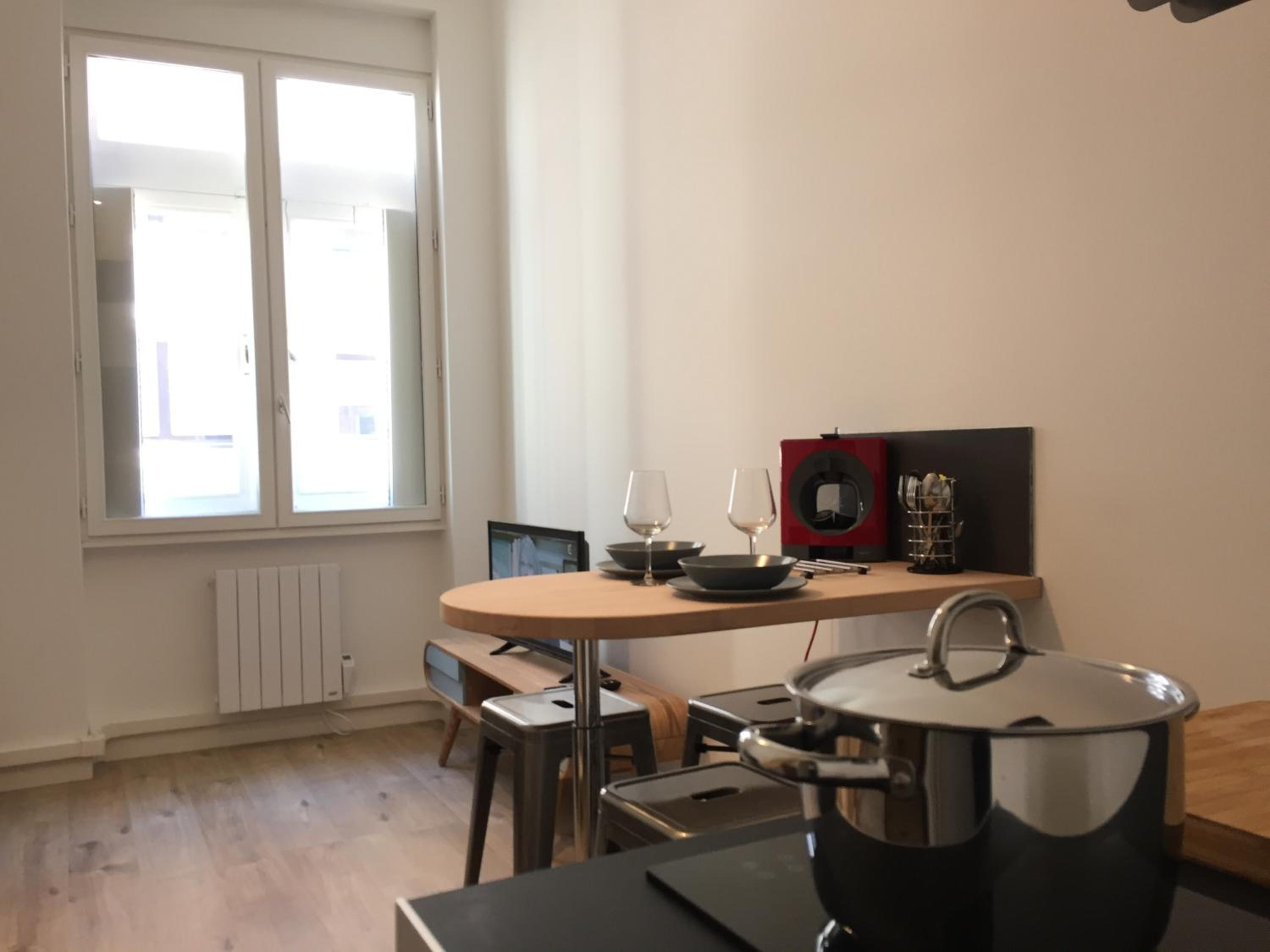 Studio Apartment - Photo 5
