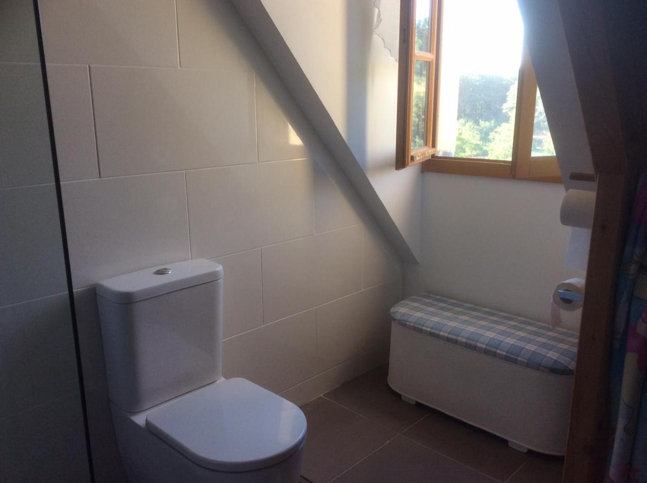 Twin Room with Shower photo 3