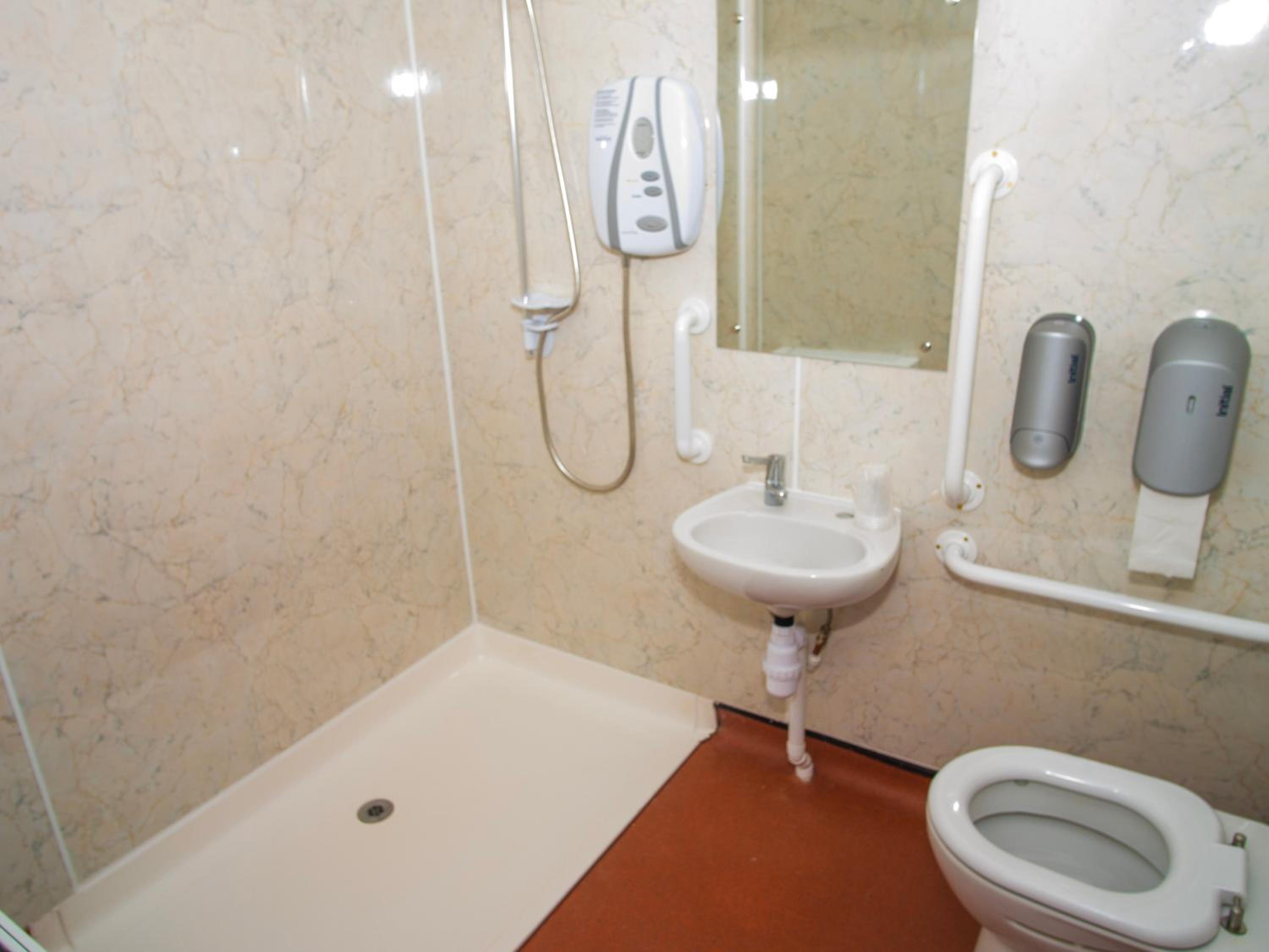 Double or Twin Room - Disability Access photo 1