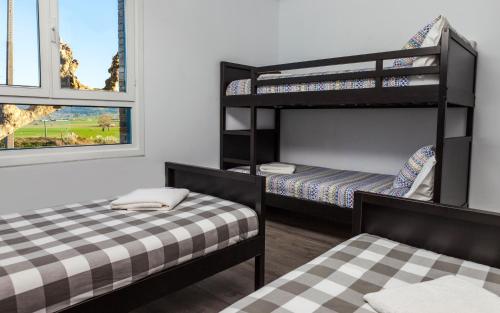 Quadruple Room with Private Bathroom