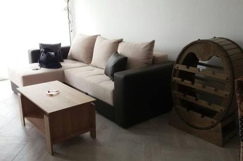 Apartment photo 3