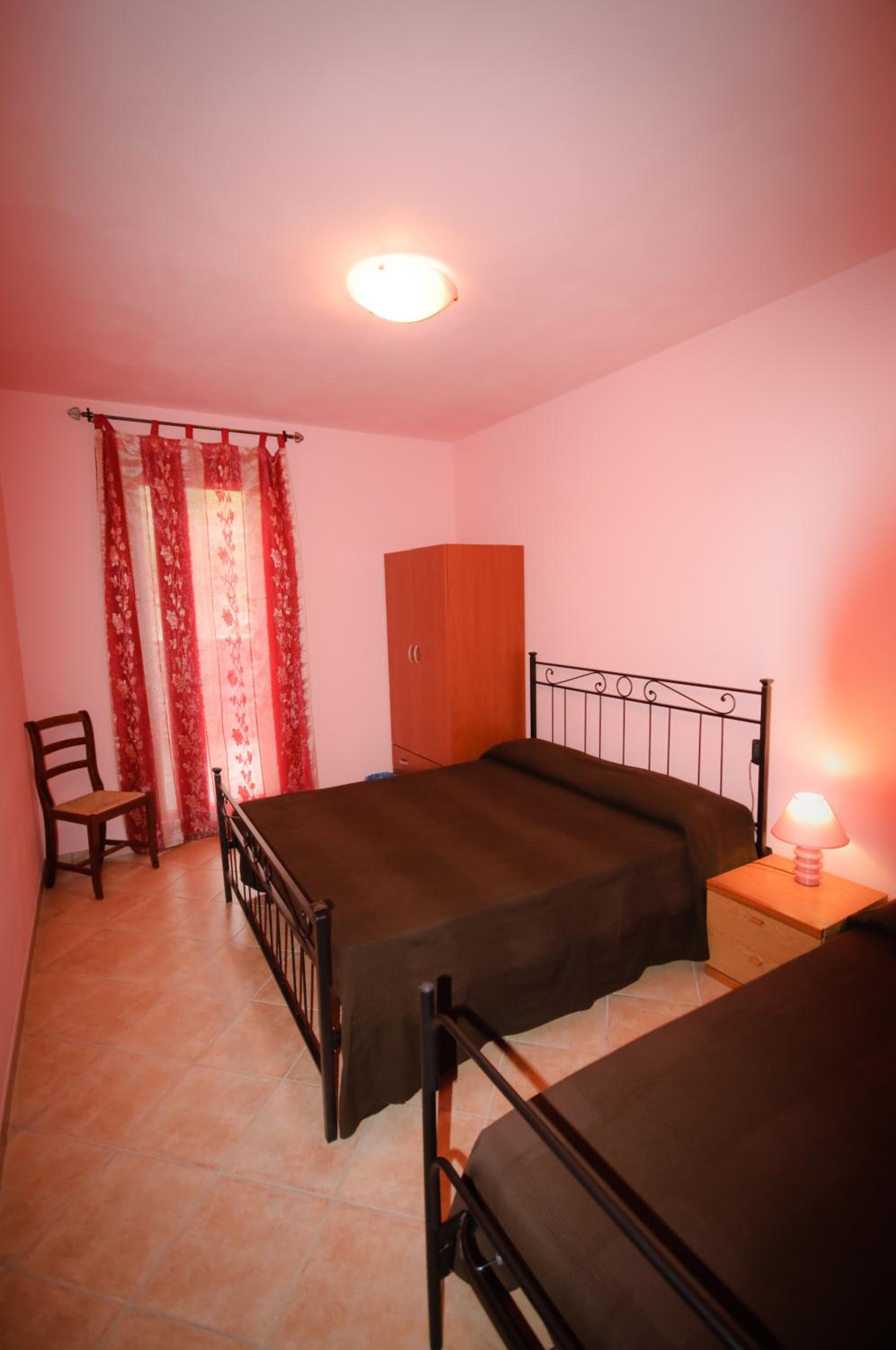 Triple Room with Private Bathroom photo 2