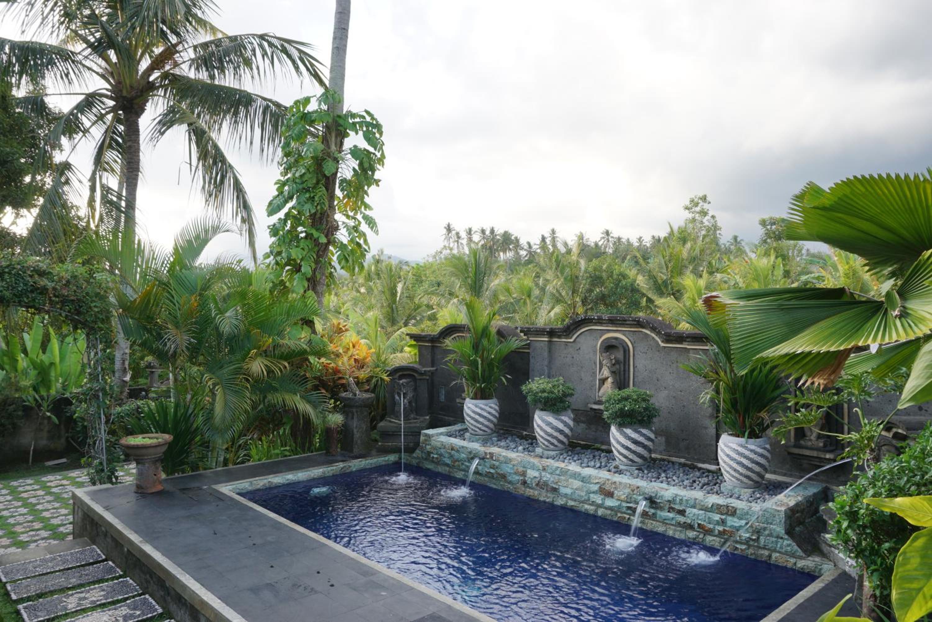 Villa - Photo 4