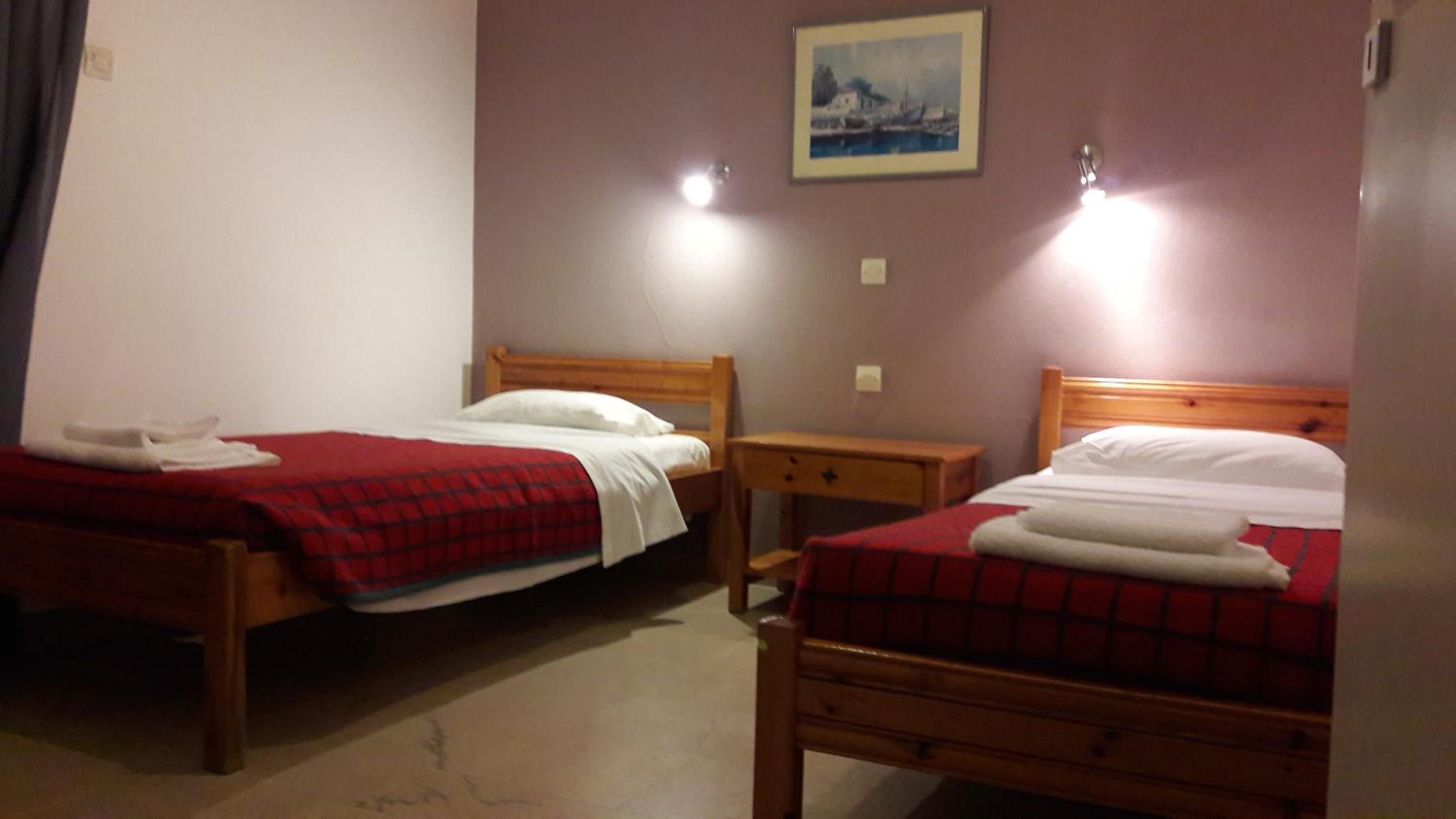 One-Bedroom Apartment (4 Adults) photo 1