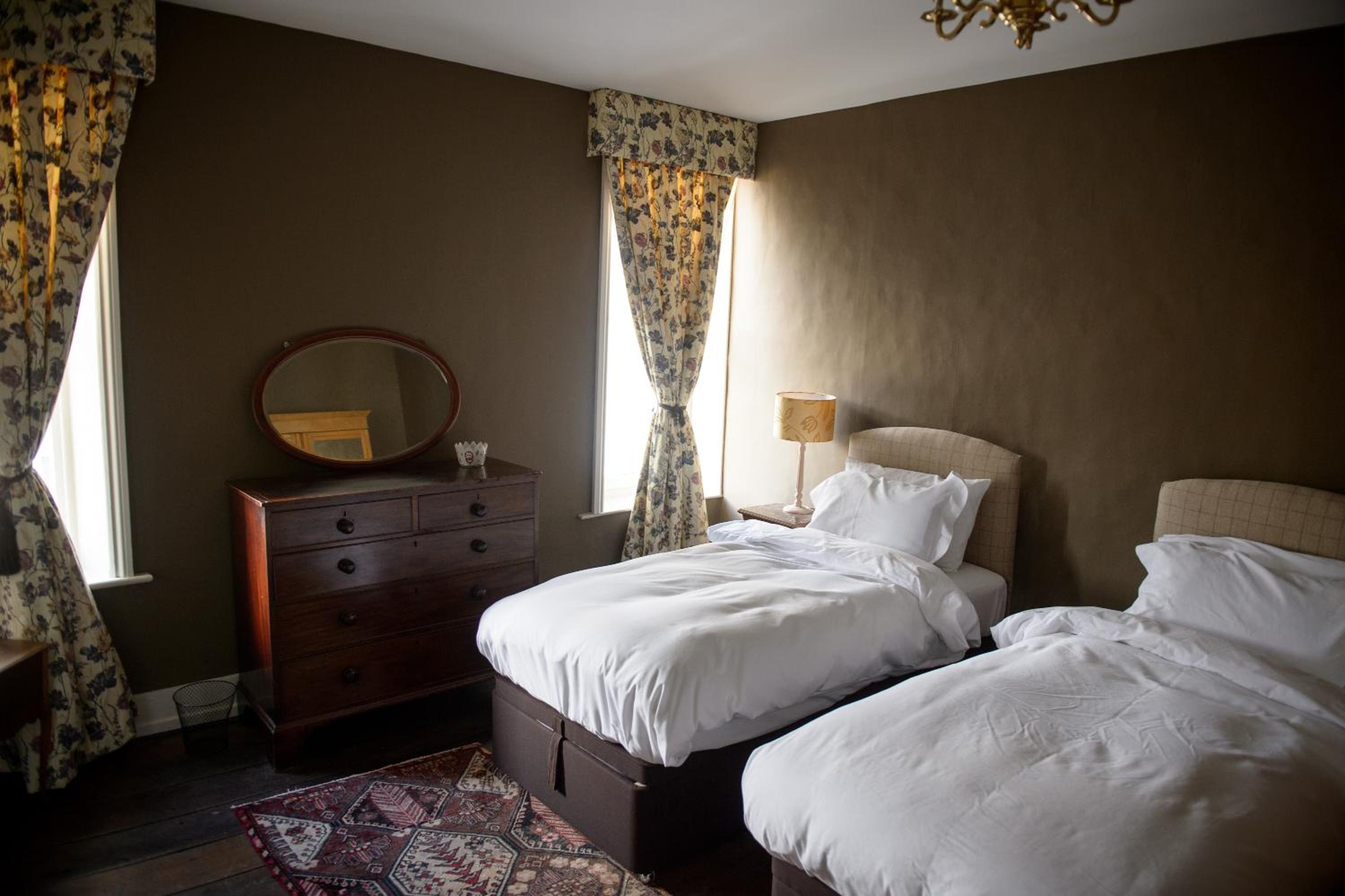 Double or Twin Room photo 1