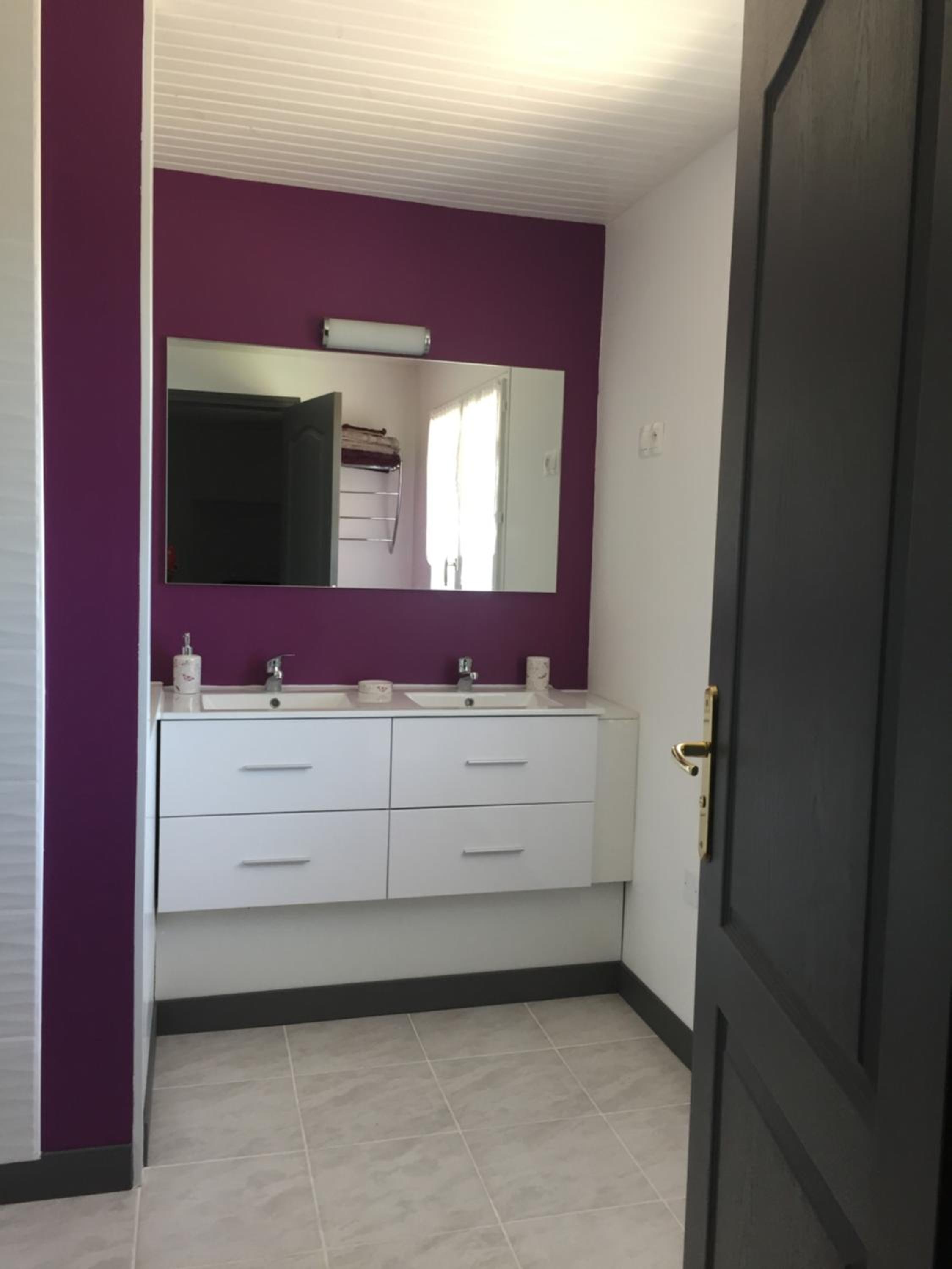 Deluxe Queen Room photo 3
