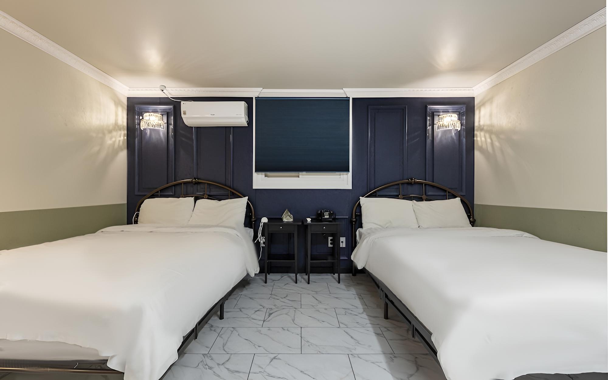 Room (Event Room - Classic)