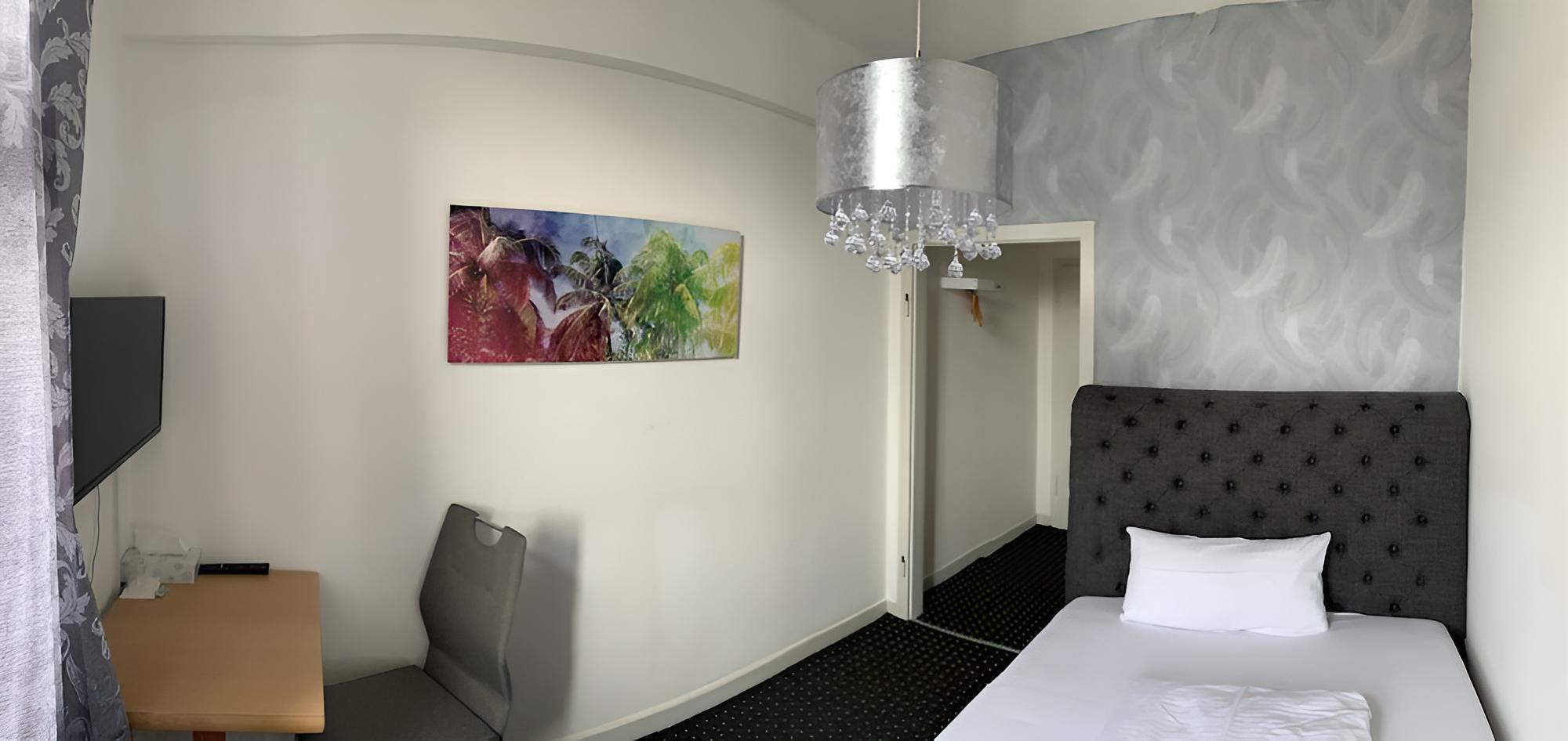 Standard Single Room