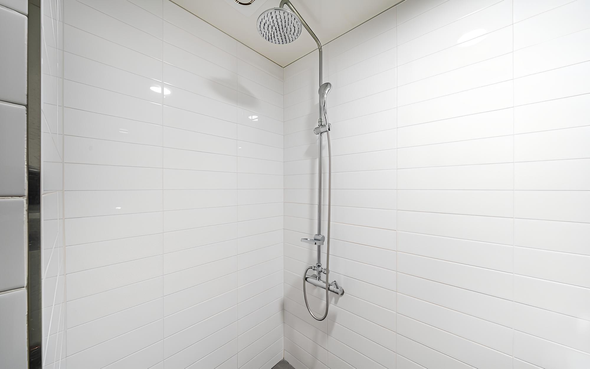 Room (Twin - Hinoki Tub (Air Purifier Netfl) photo 3