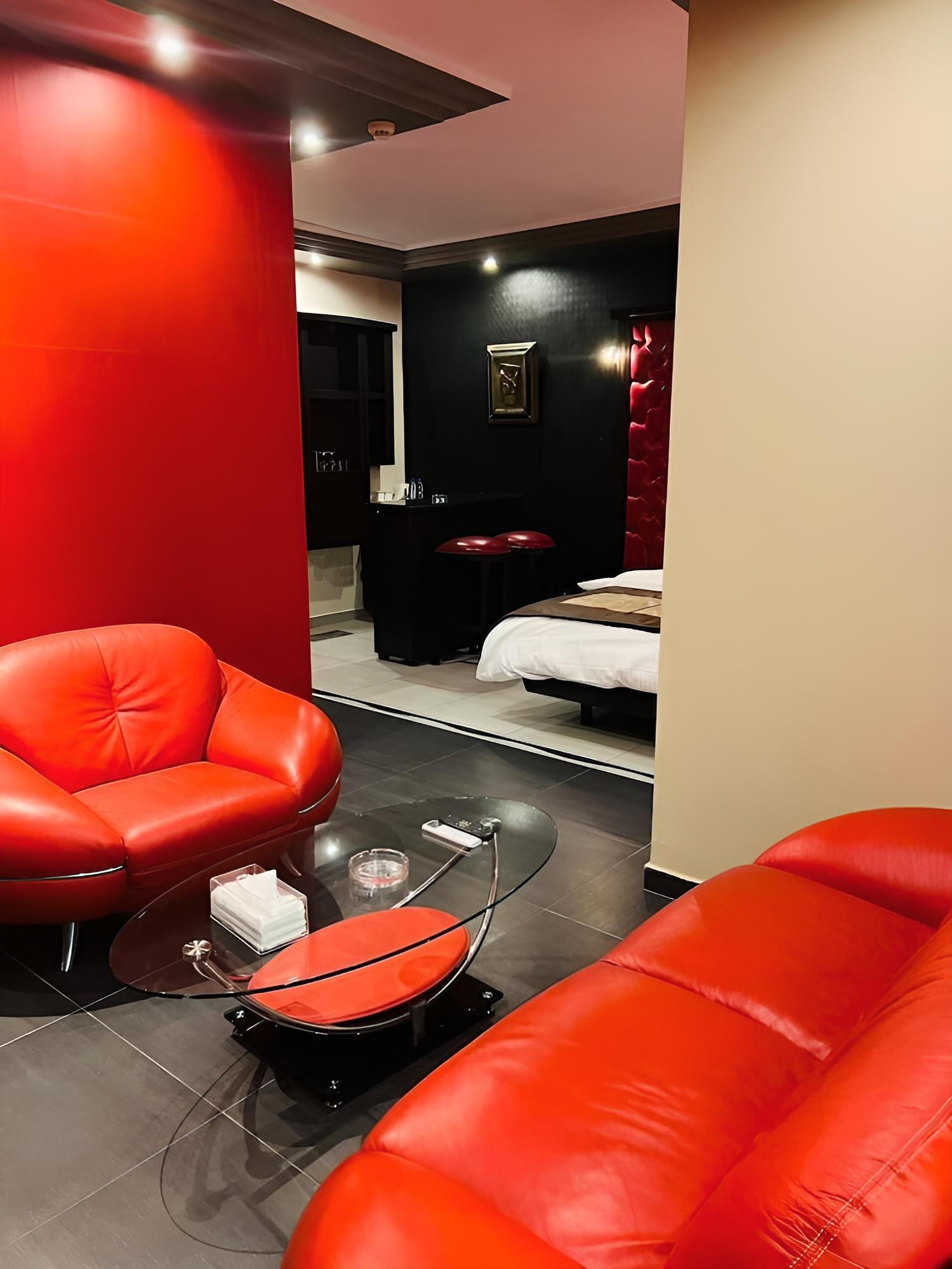 Junior suite with Jacuzzi balcony and sea view