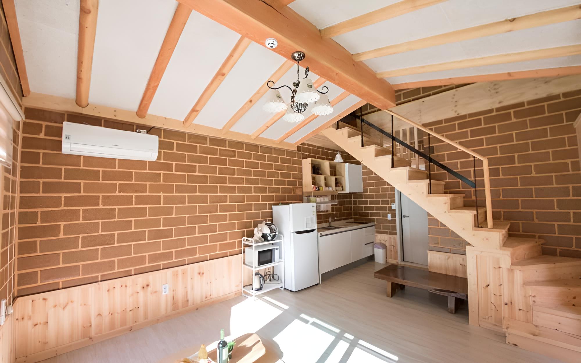Room (Doraksan (Unshared House Duplex))