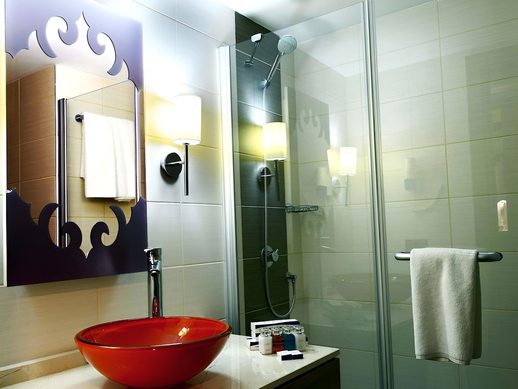 Standard Double or Twin Room photo 3