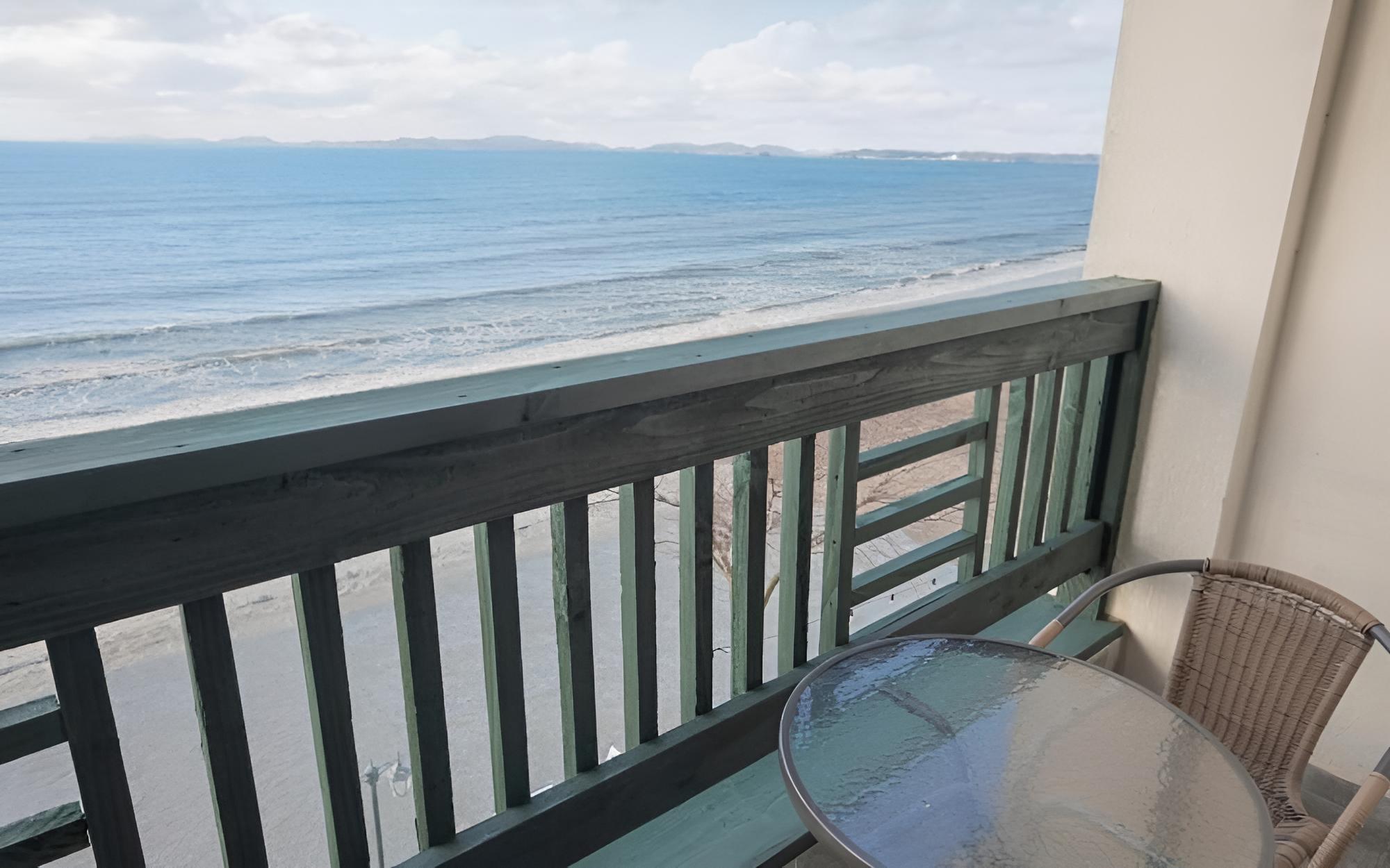 Room (205 (Whirlpool Spa))