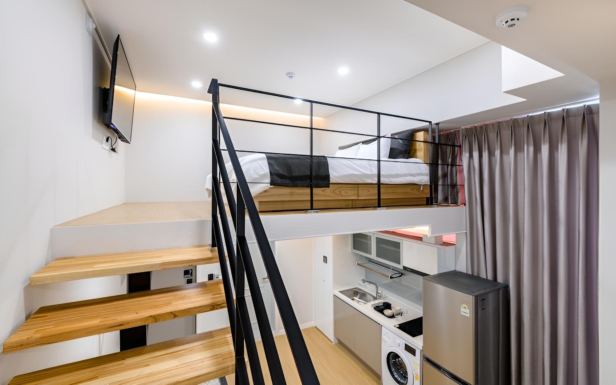 Room (Deluxe duplex room 303 non-cancellabl)