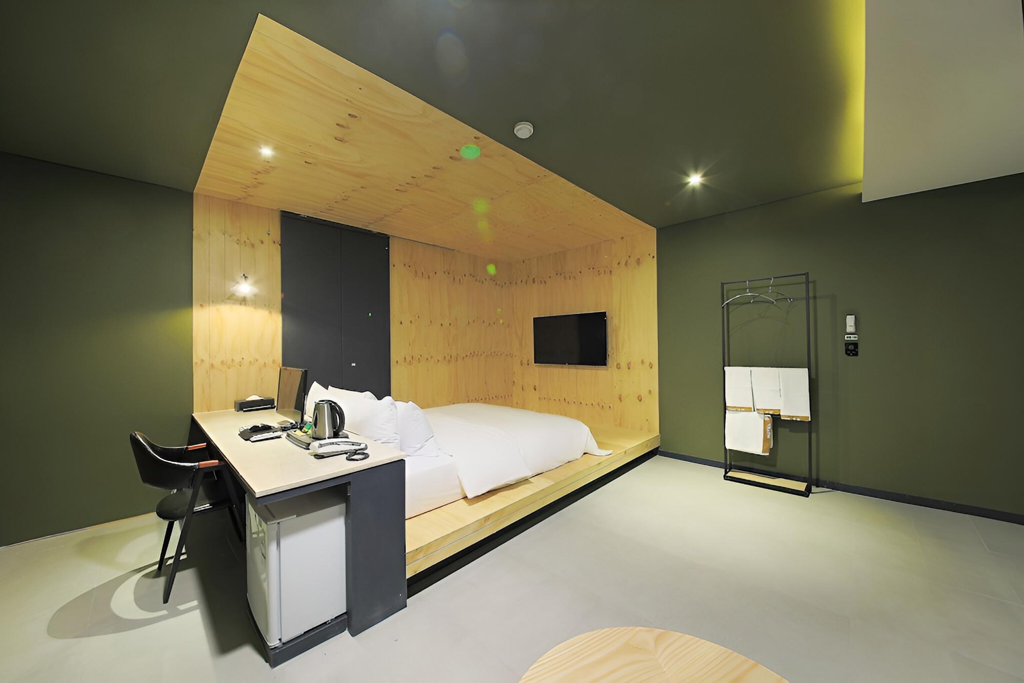 Room (Premium Design (single bathtub low-fl)