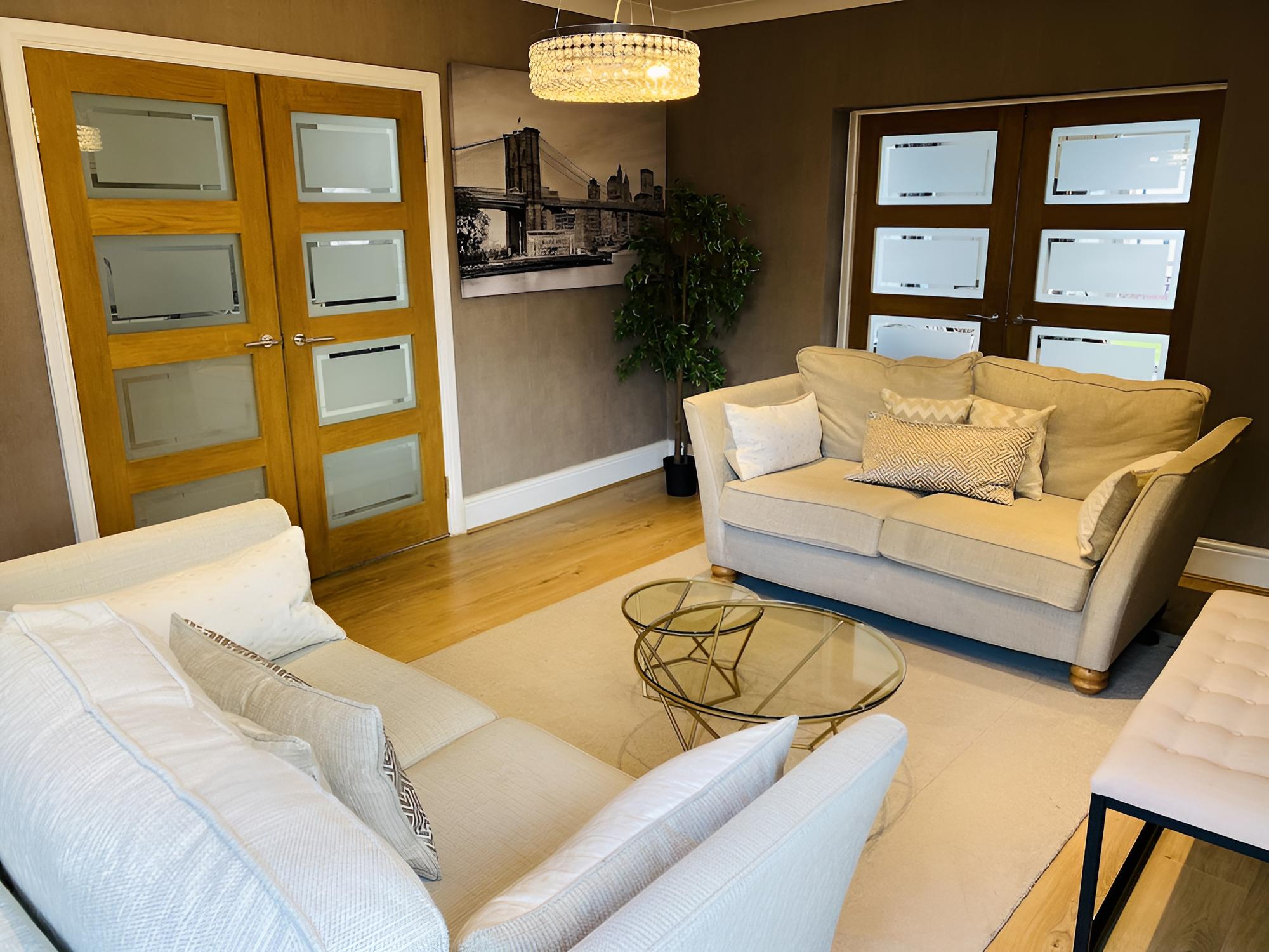 Luxury House, Ensuite