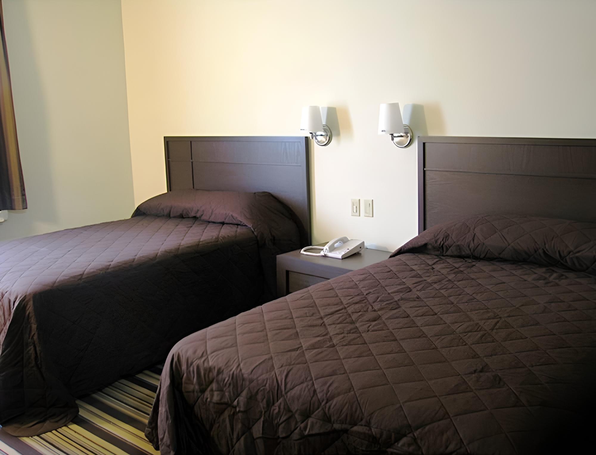 Double Room, 2 Double Beds photo 3