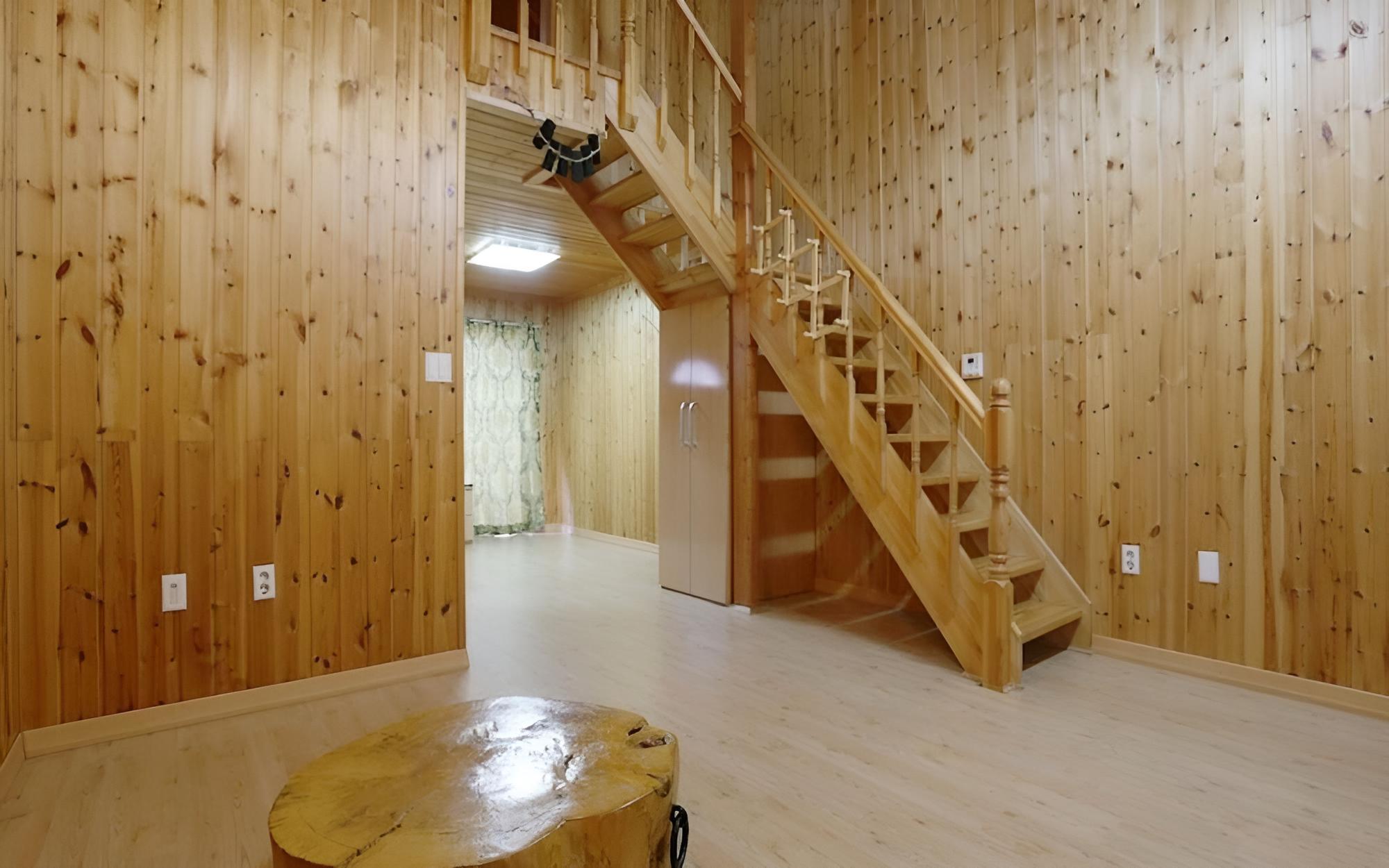 Room (Sky B (Duplex))