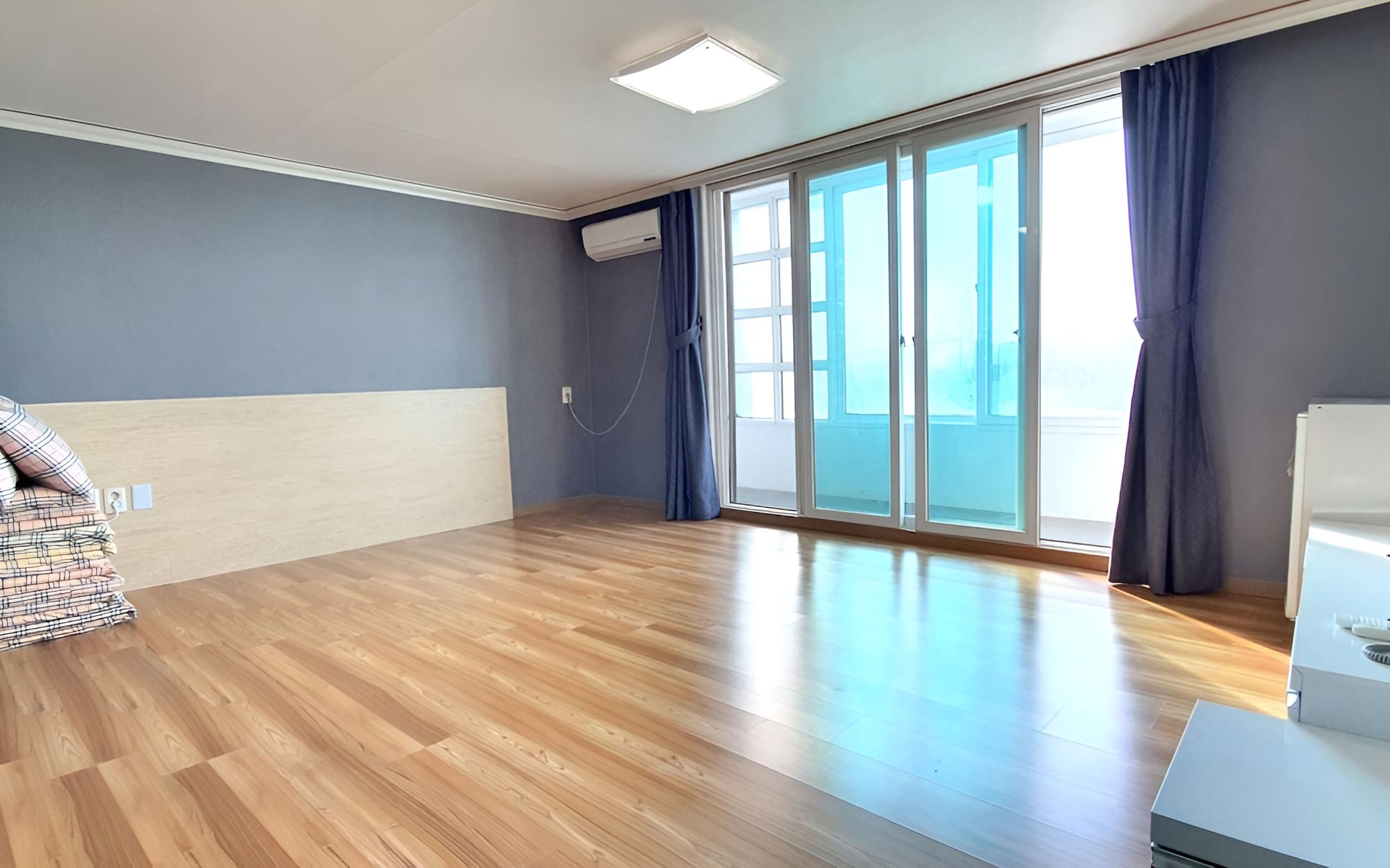Room (Ondol)