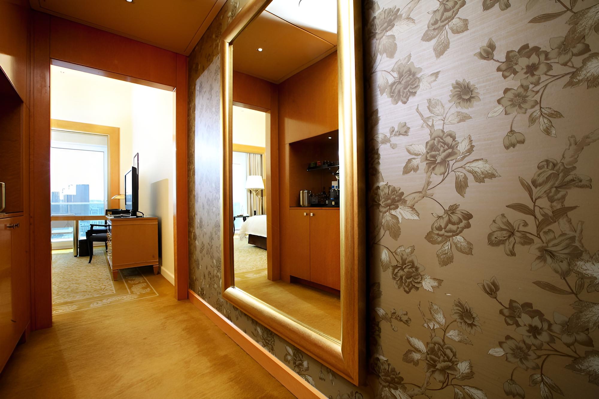 Twin Room, Courtyard View