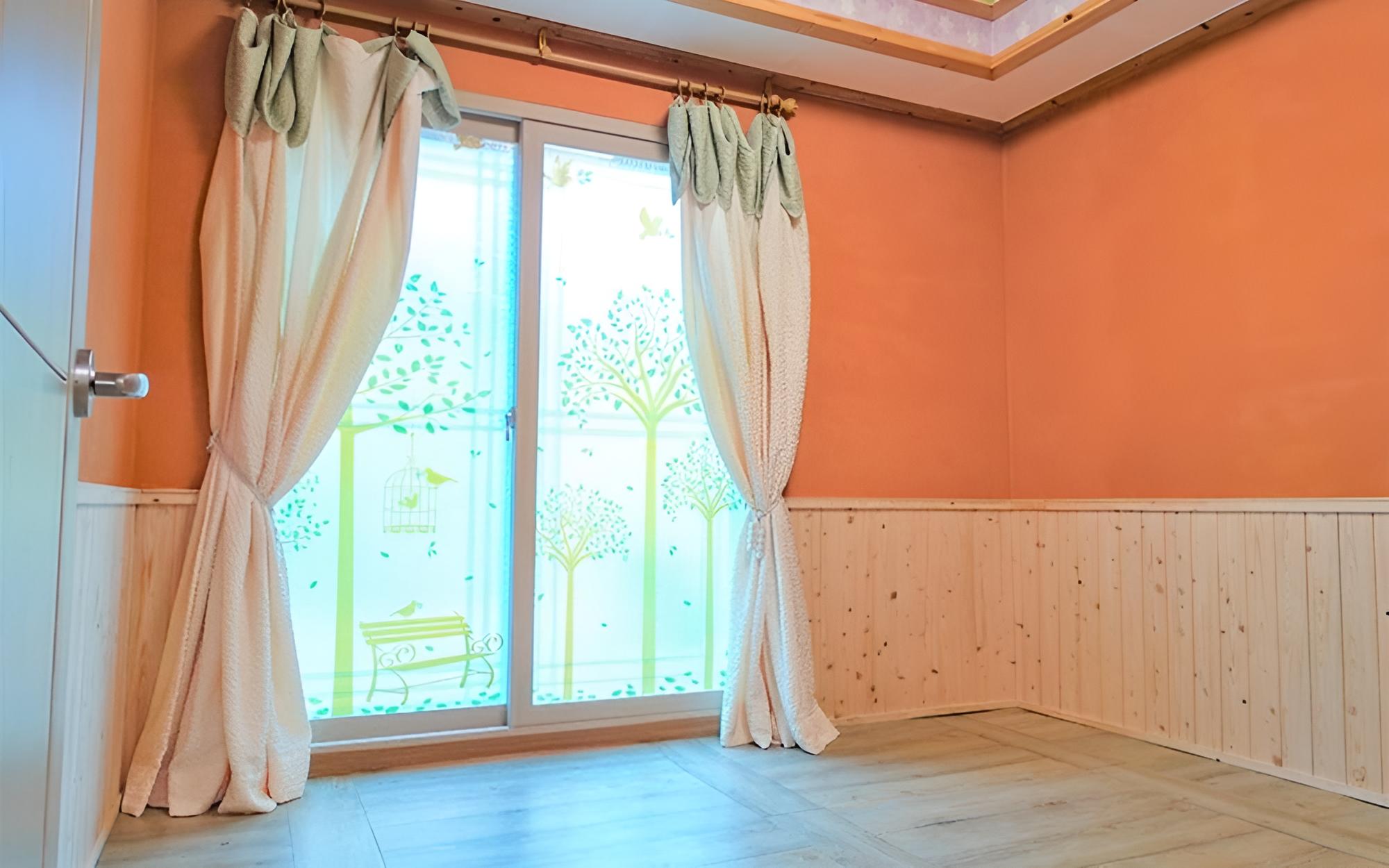 Room (With water) photo 3