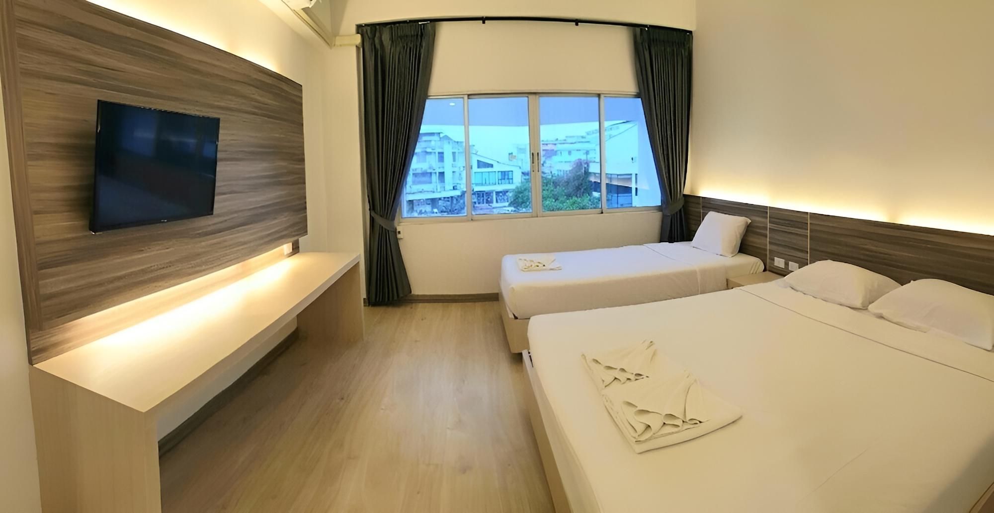 Deluxe Single Room