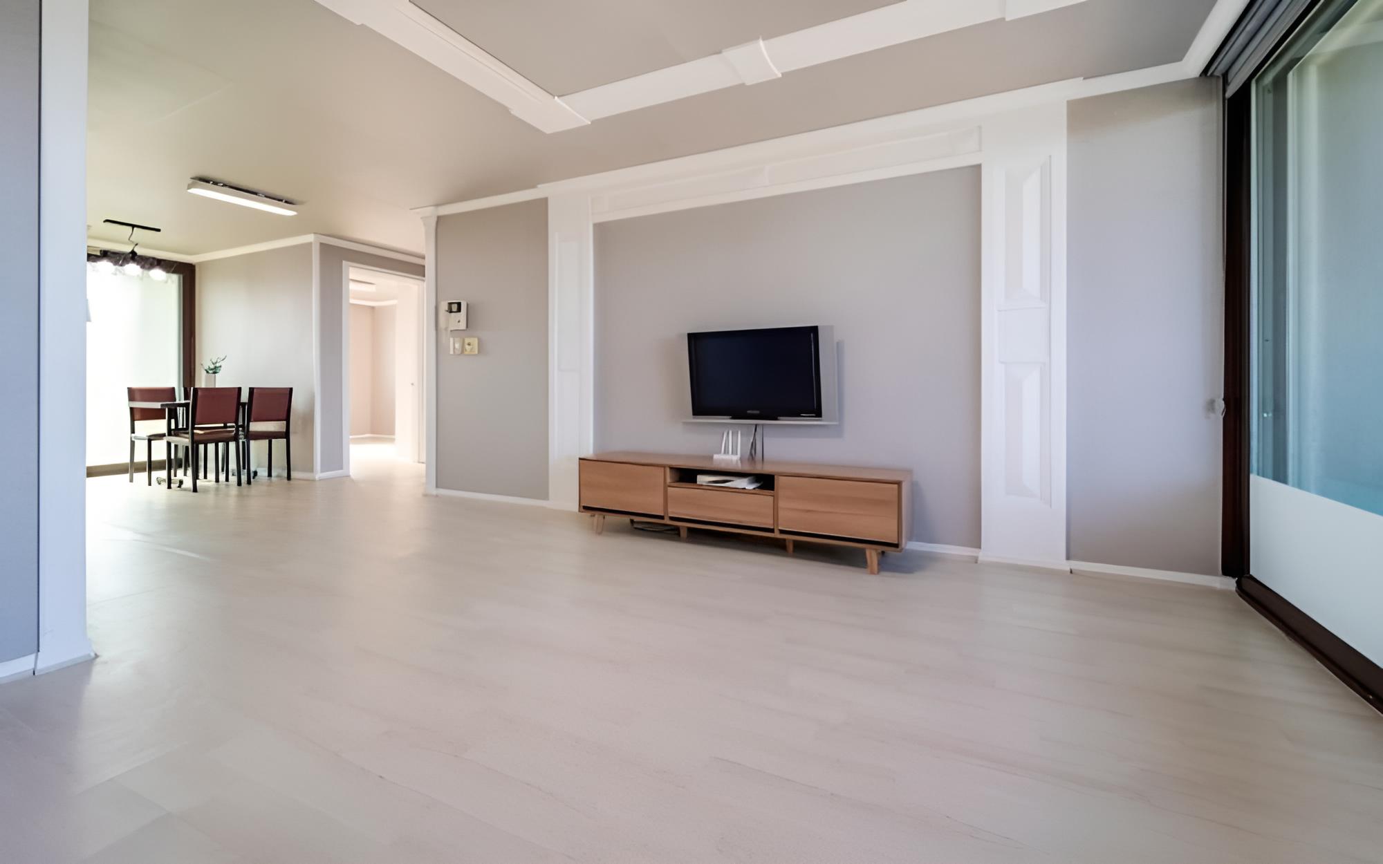 Room (Room 103 (Ocean View)-3F)