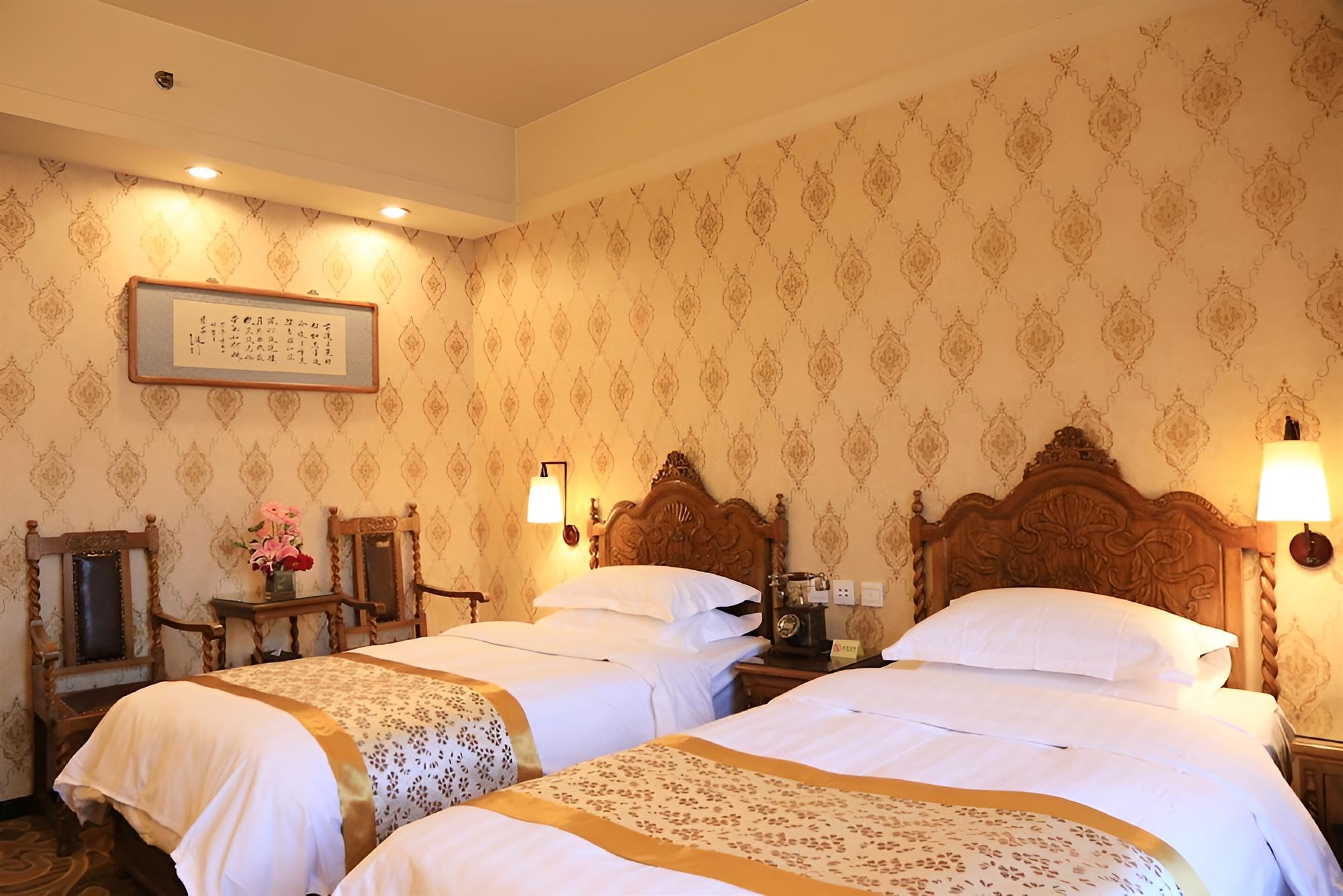 celebrity double or twin room