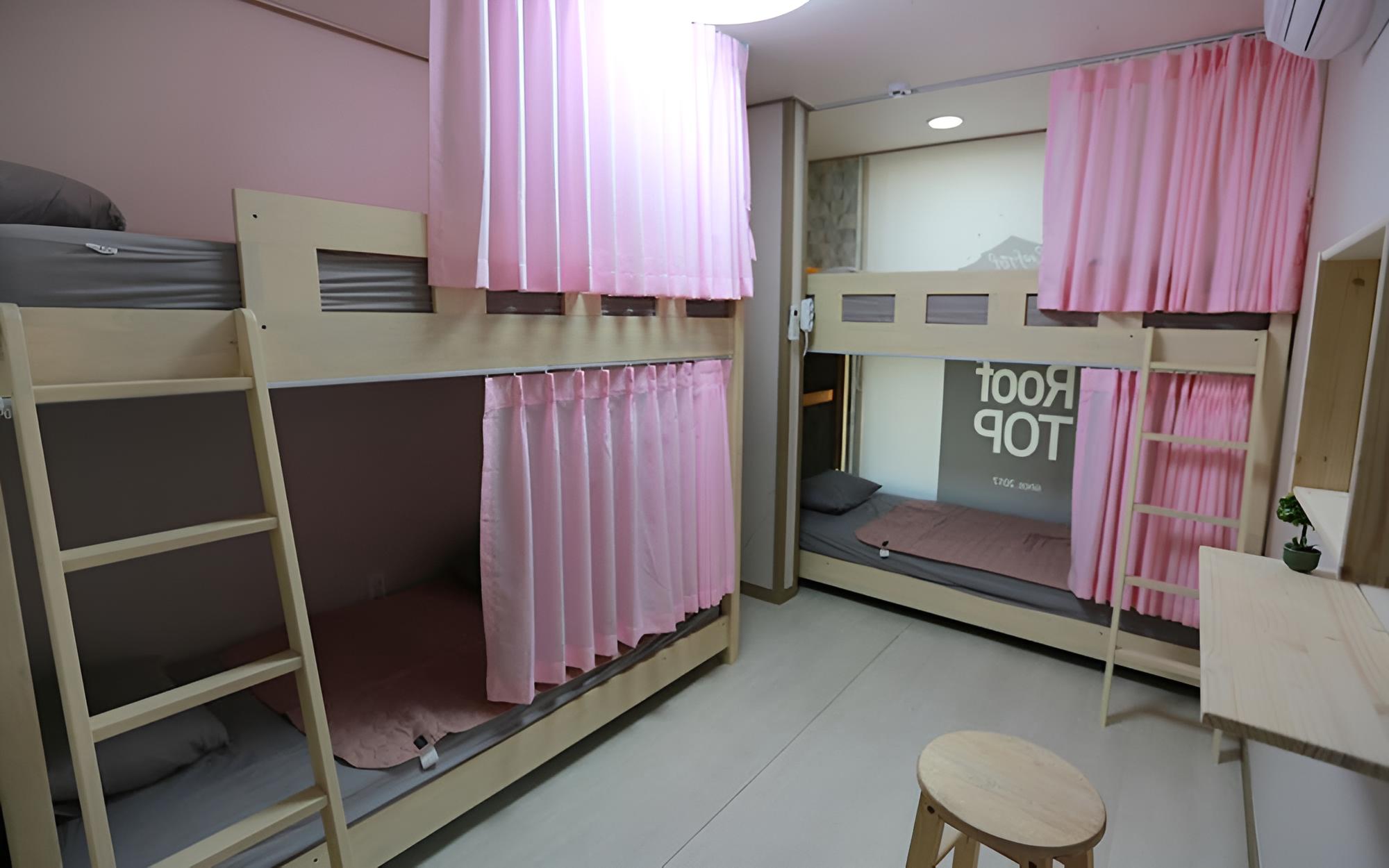 Room (4 Female Dormitory) photo 3