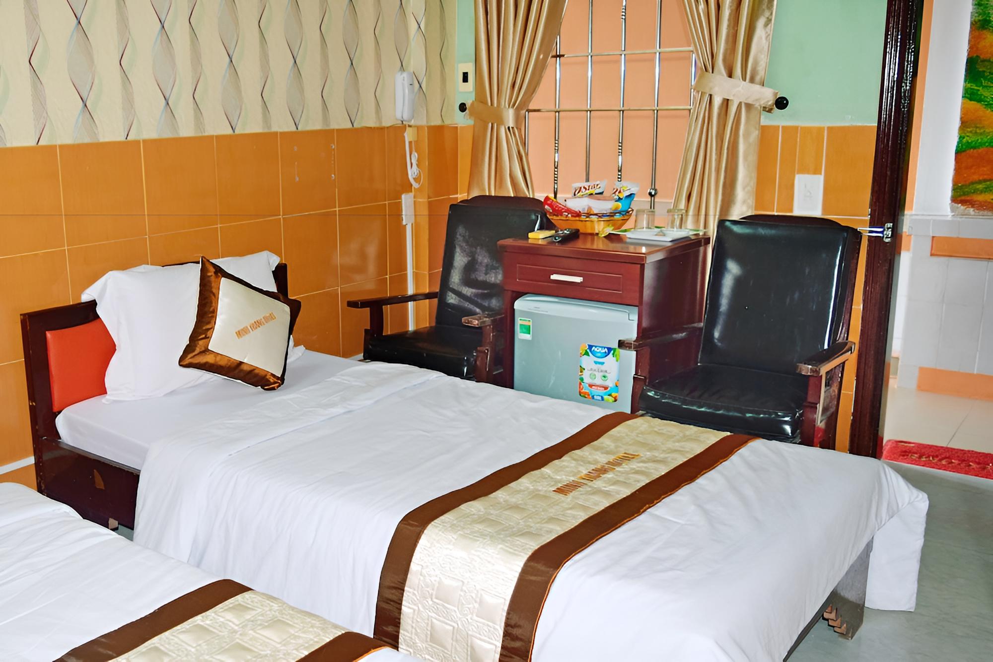Triple Room
