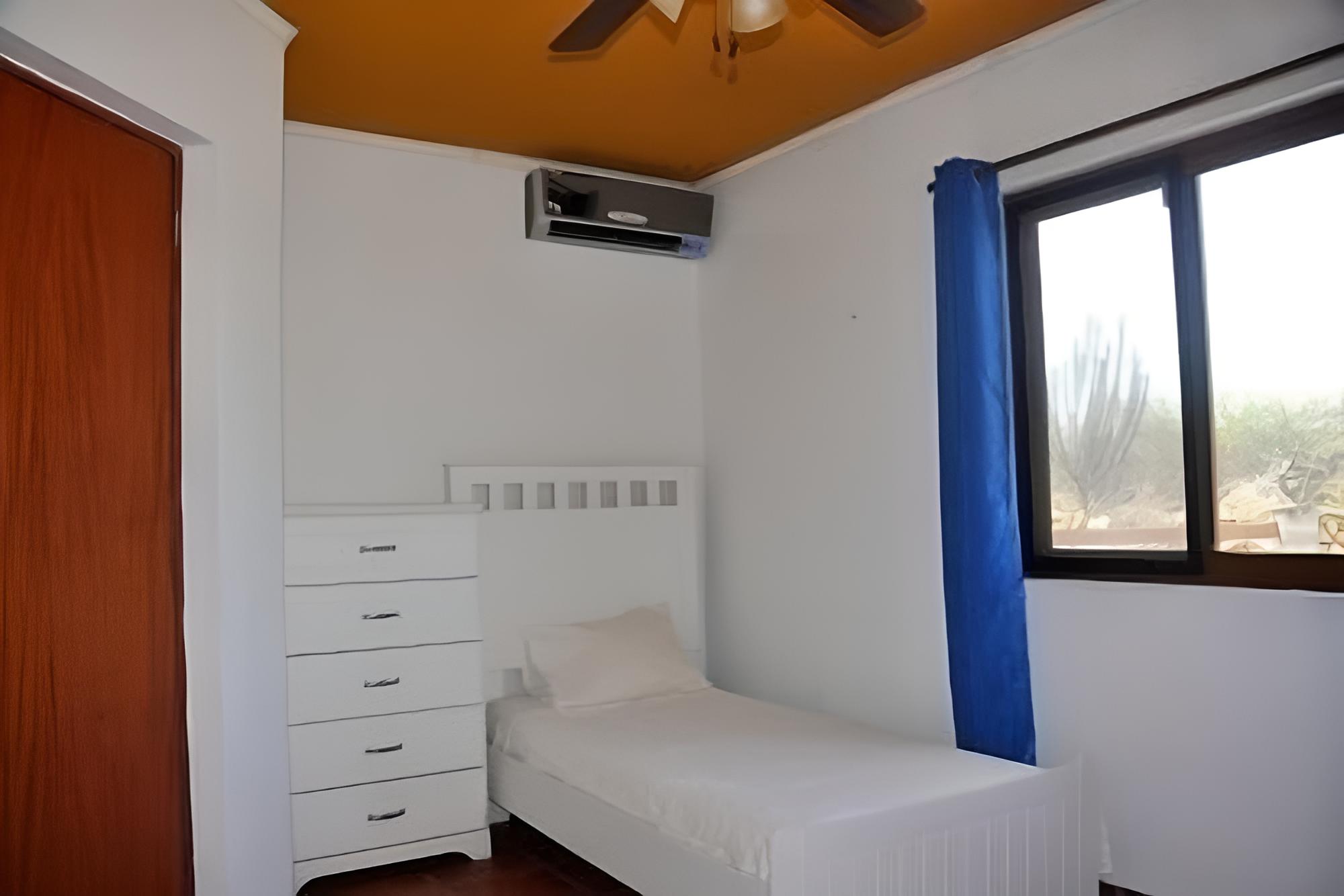 Condo photo 3