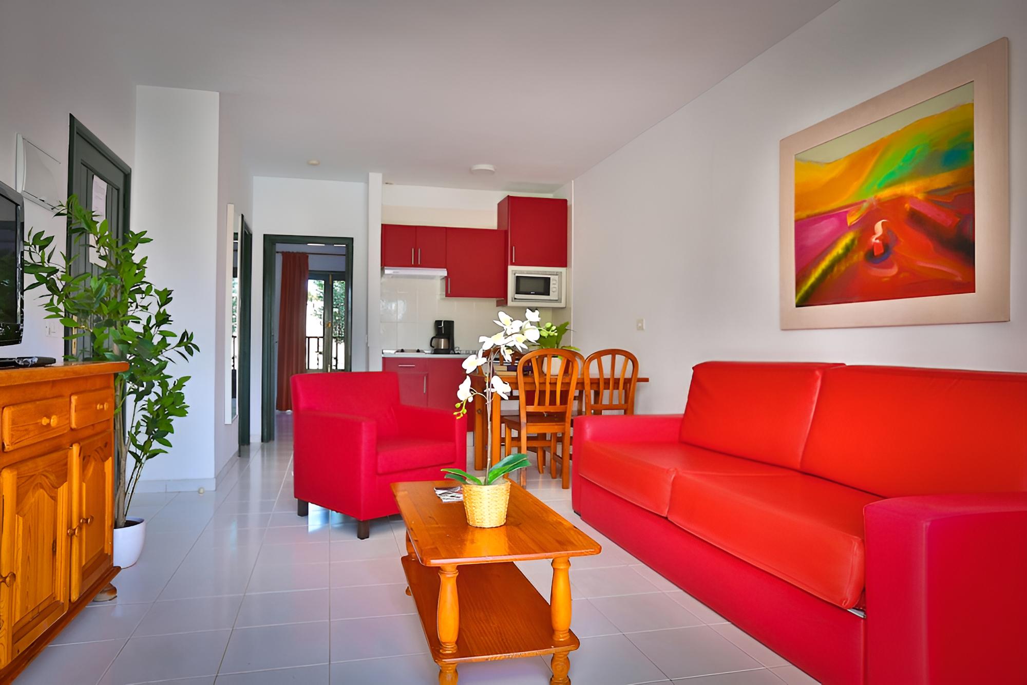 Apartment, 1 King Bed with Sofa bed (Apartamento SOL) photo 2