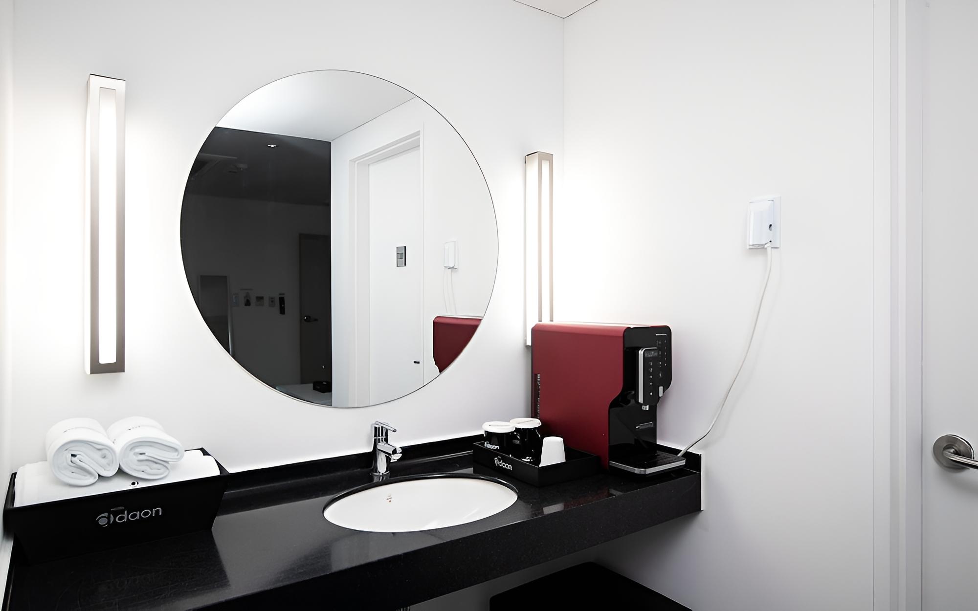 Room (Single Floor Room B)