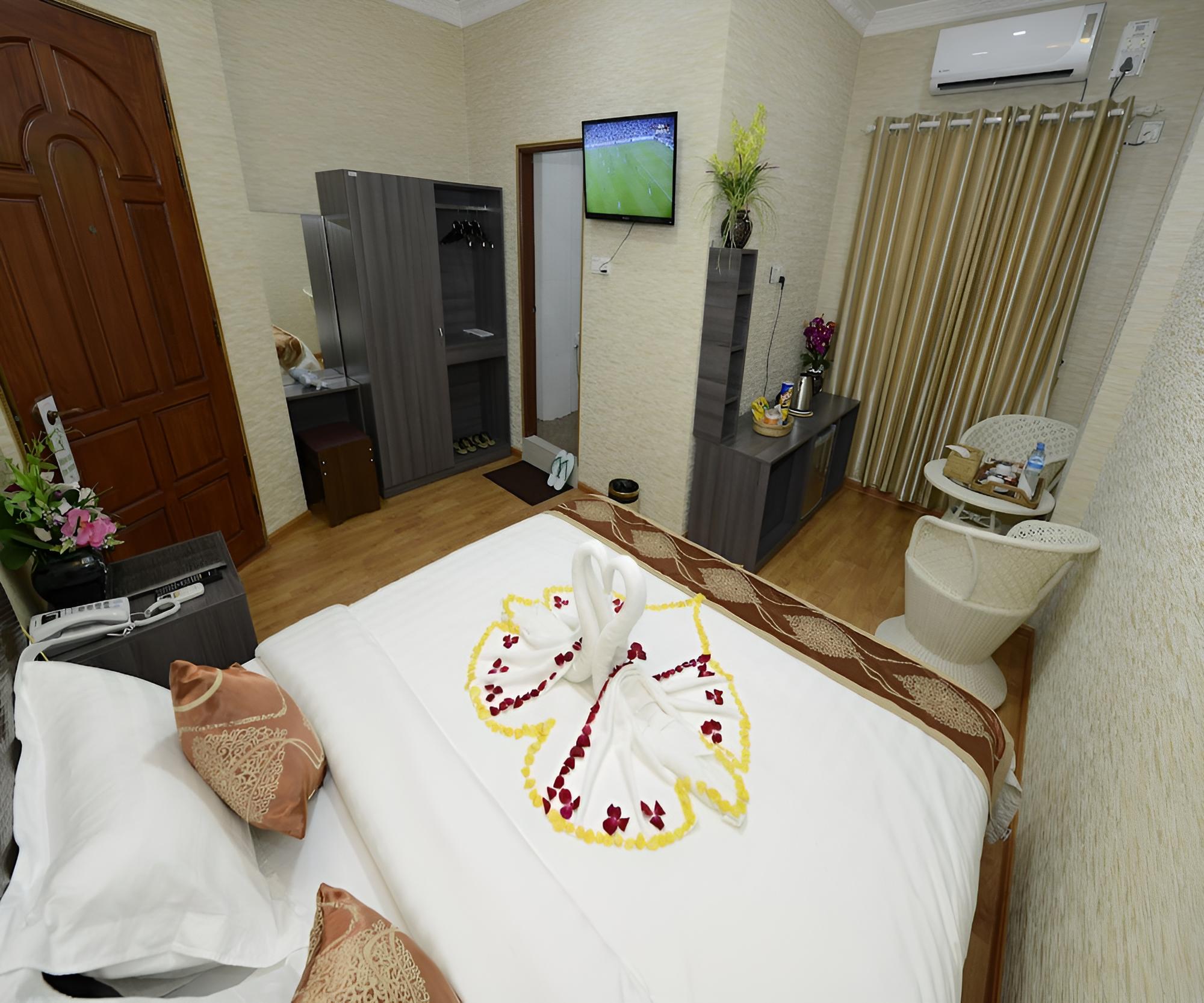 Deluxe Double Room photo 3