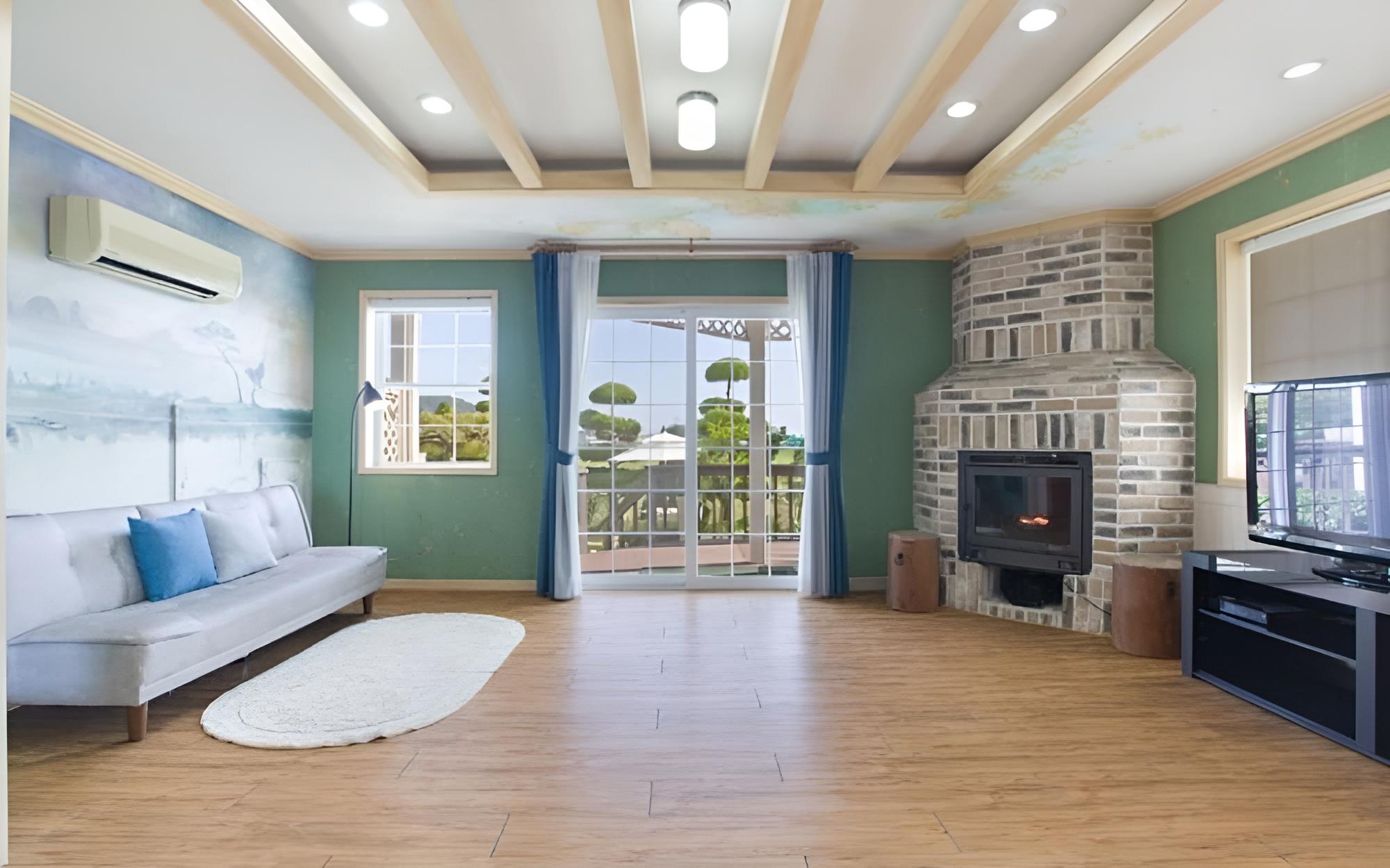 Room (Cozy rest area)