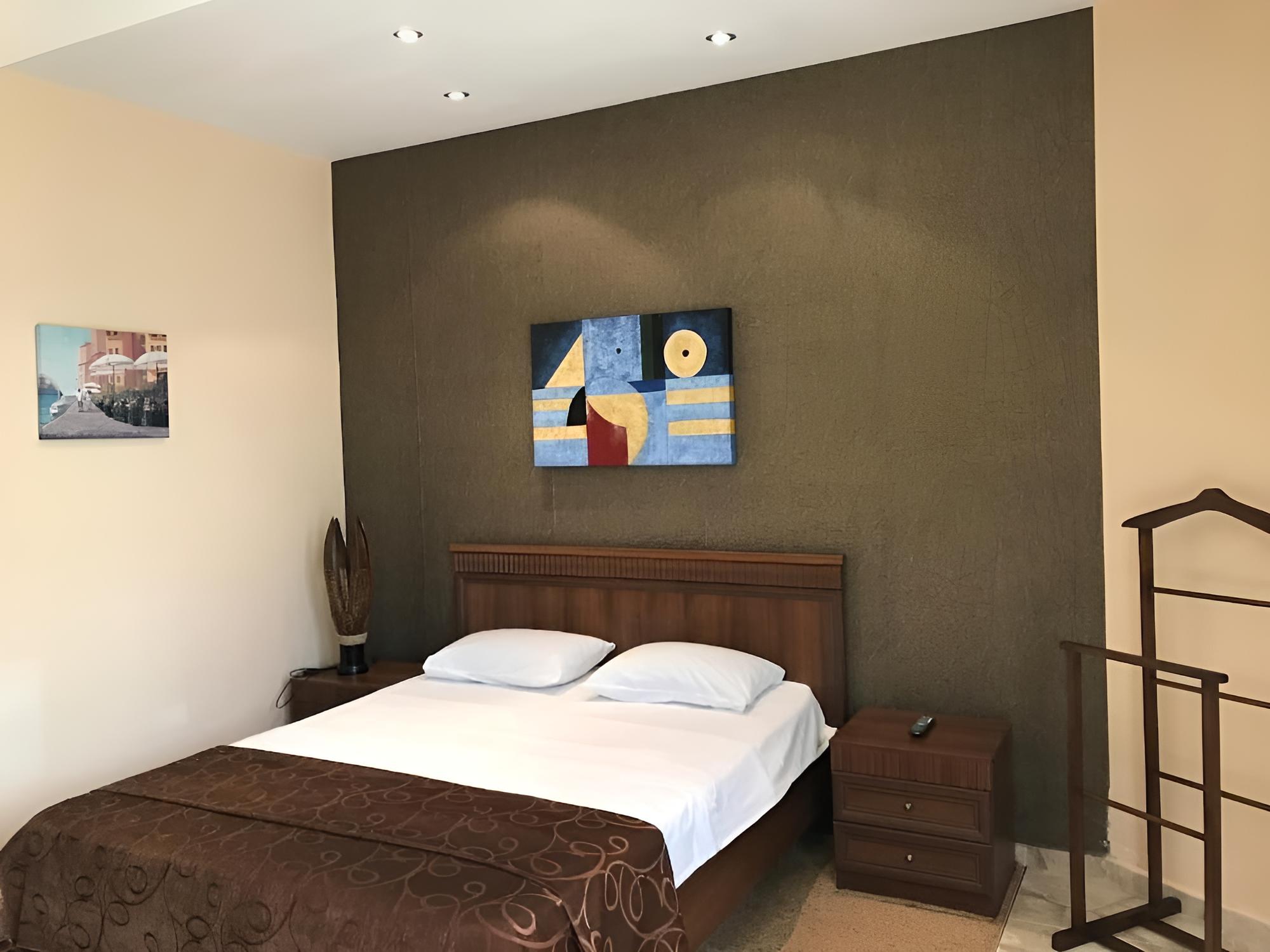 Luxury Triple Room