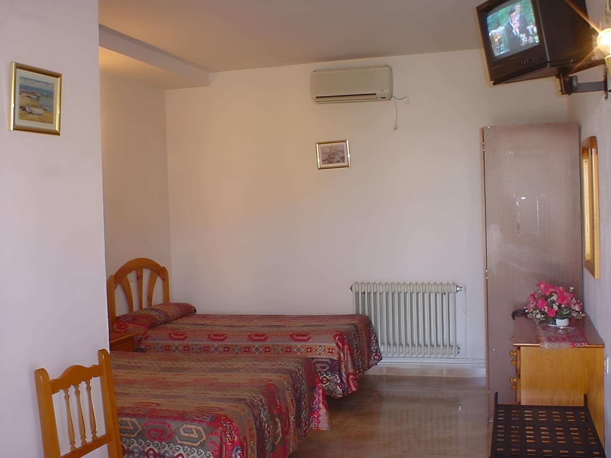 Twin Room photo 2