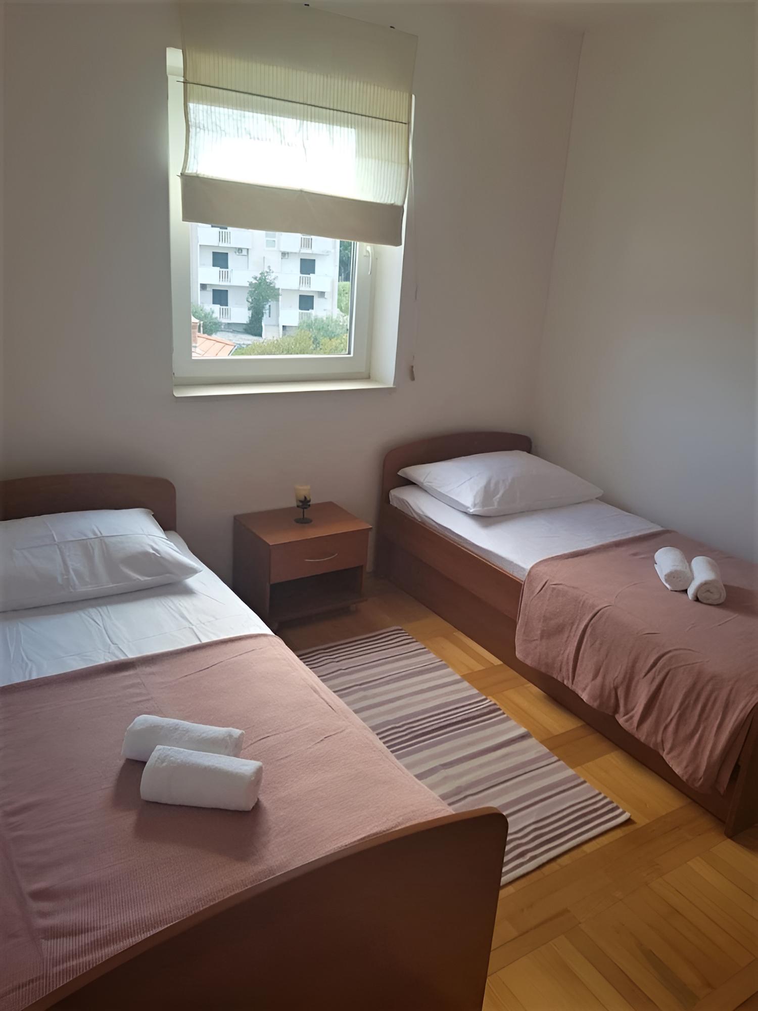 Apartment (Mari - 100 m from beach - A1(4)) photo 2