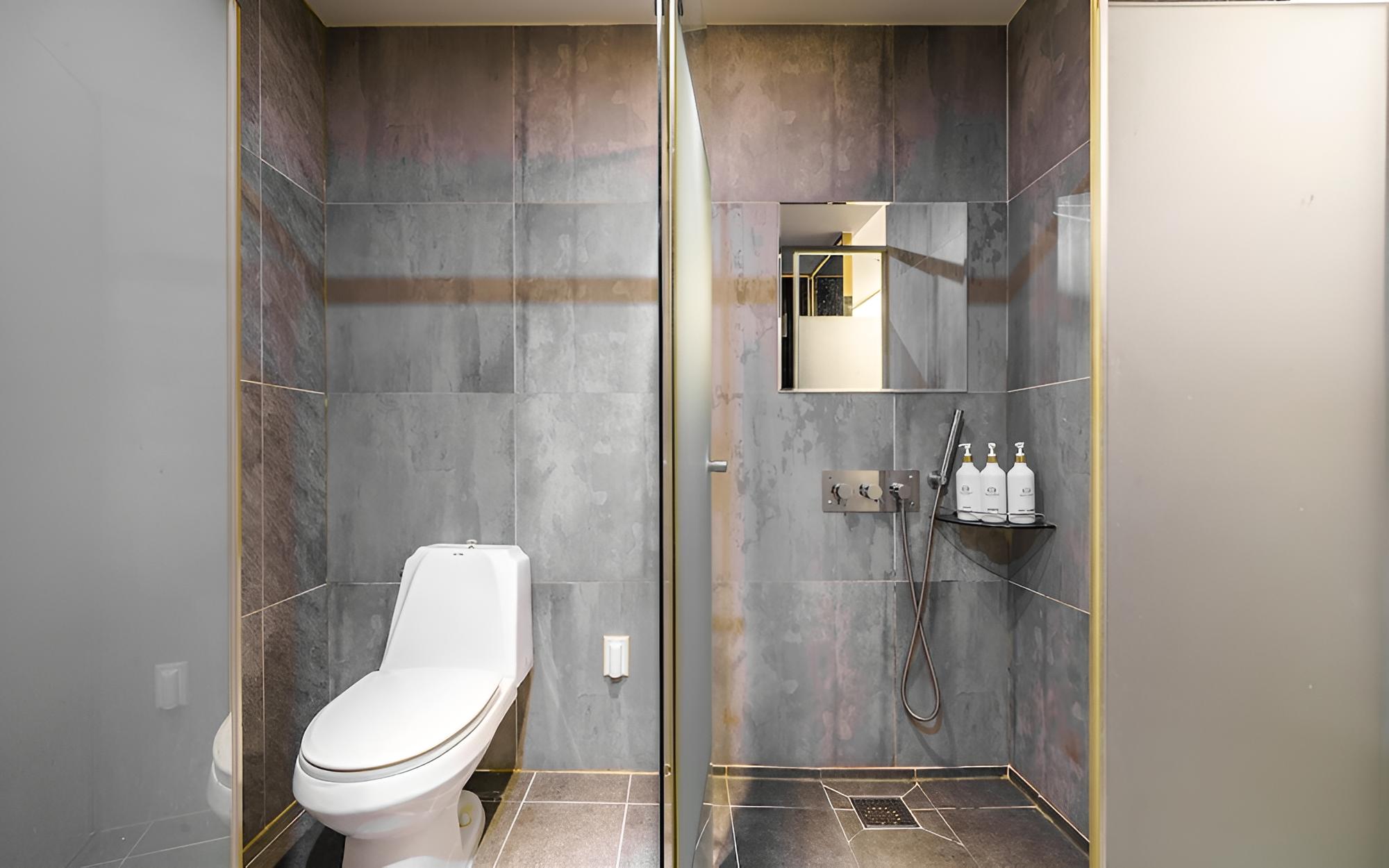 Room (Standard (OTT)) - Photo 3