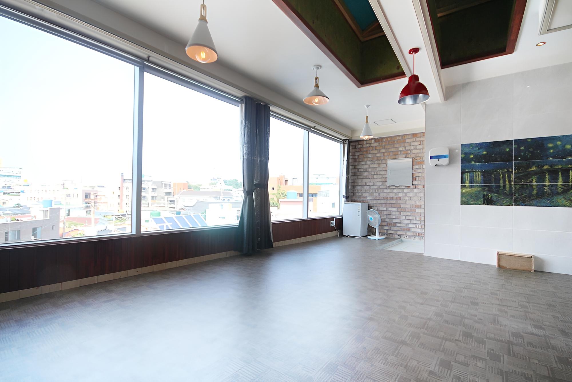 Room (Ondol for 4 people (on-site payment o)